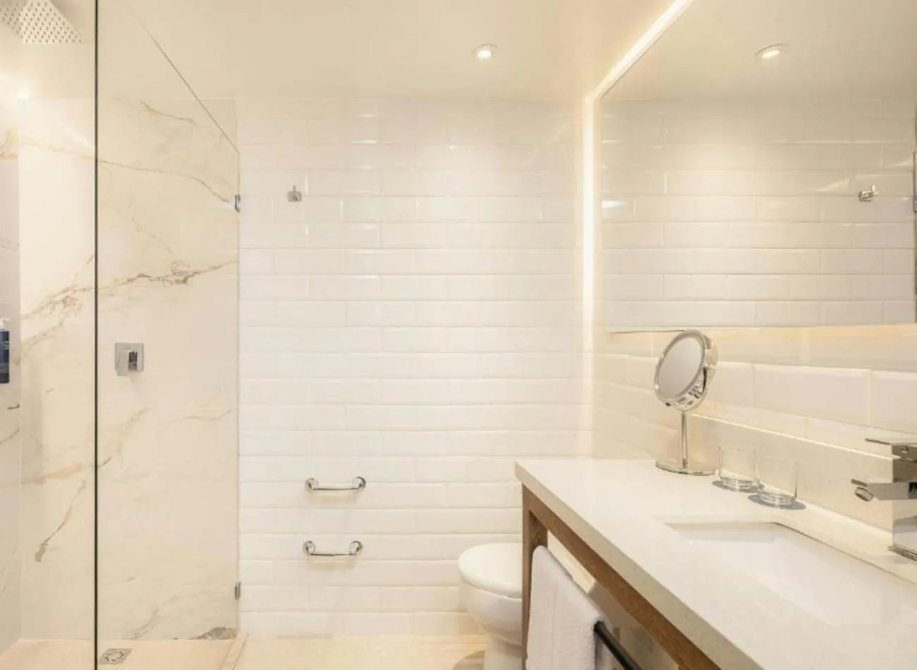 Shower in Four Points by Sheraton Tequendama, Bogota