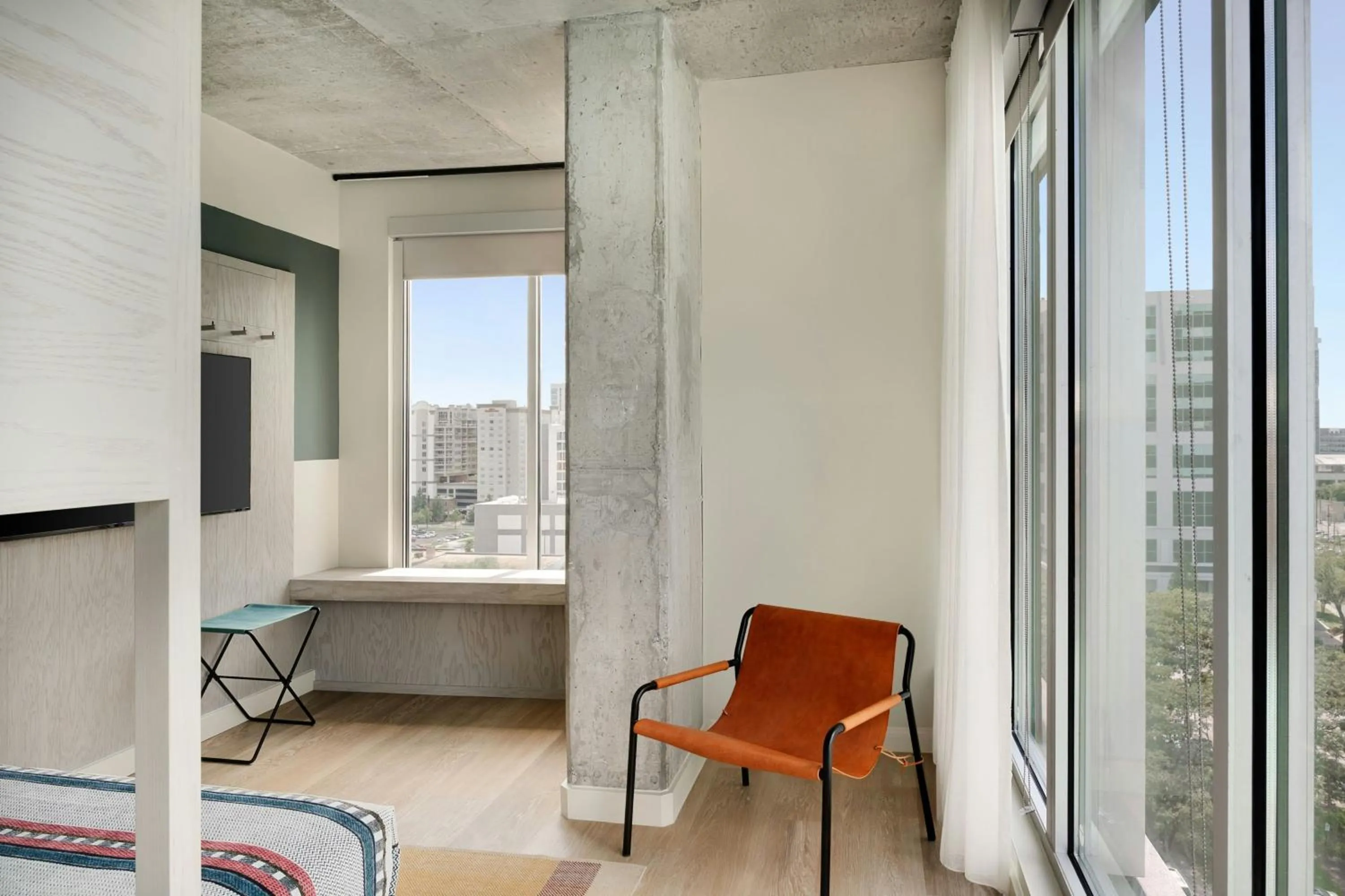 Photo of the whole room in Moxy Charlotte Downtown