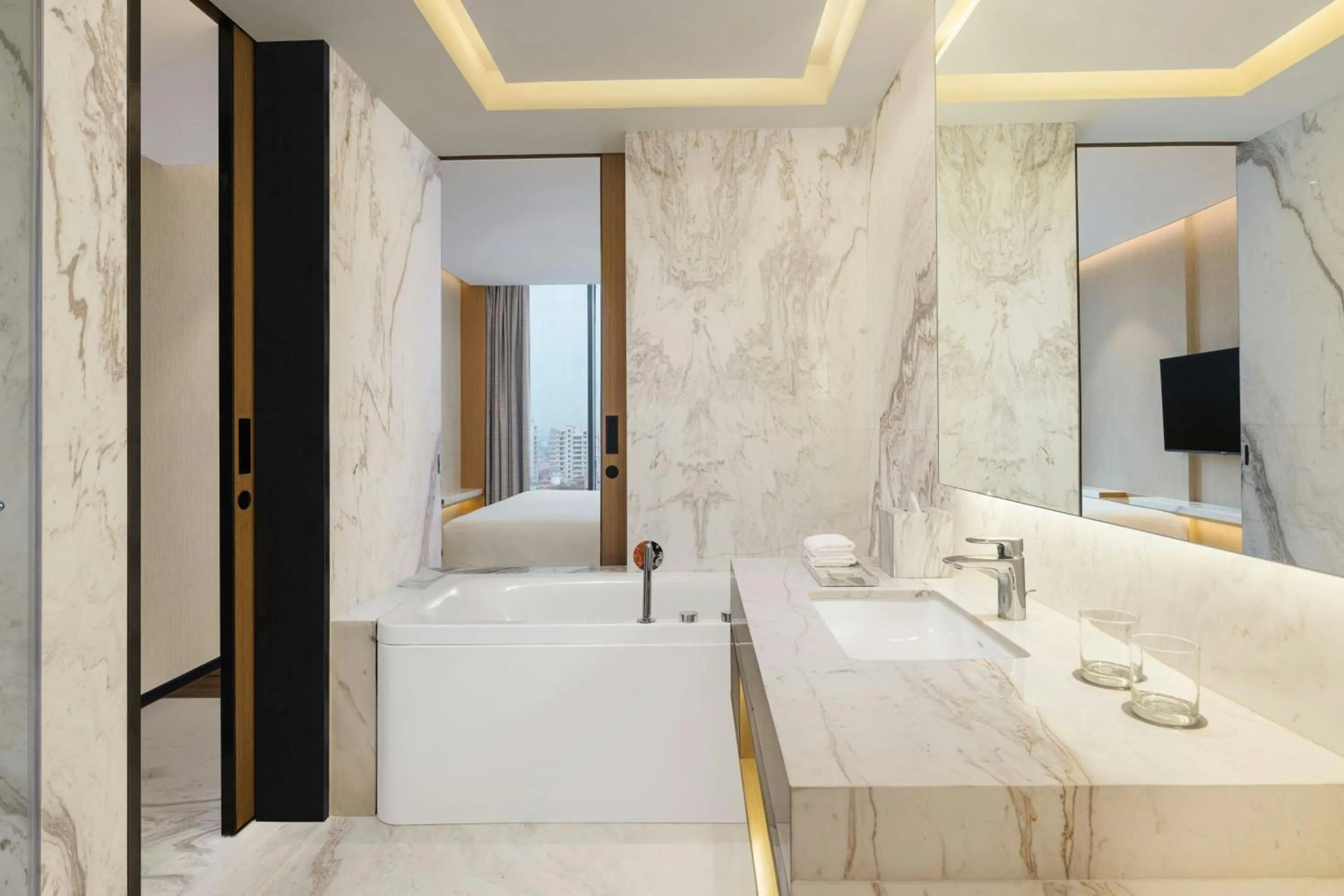 Photo of the whole room, Bed in Courtyard by Marriott Ranchi