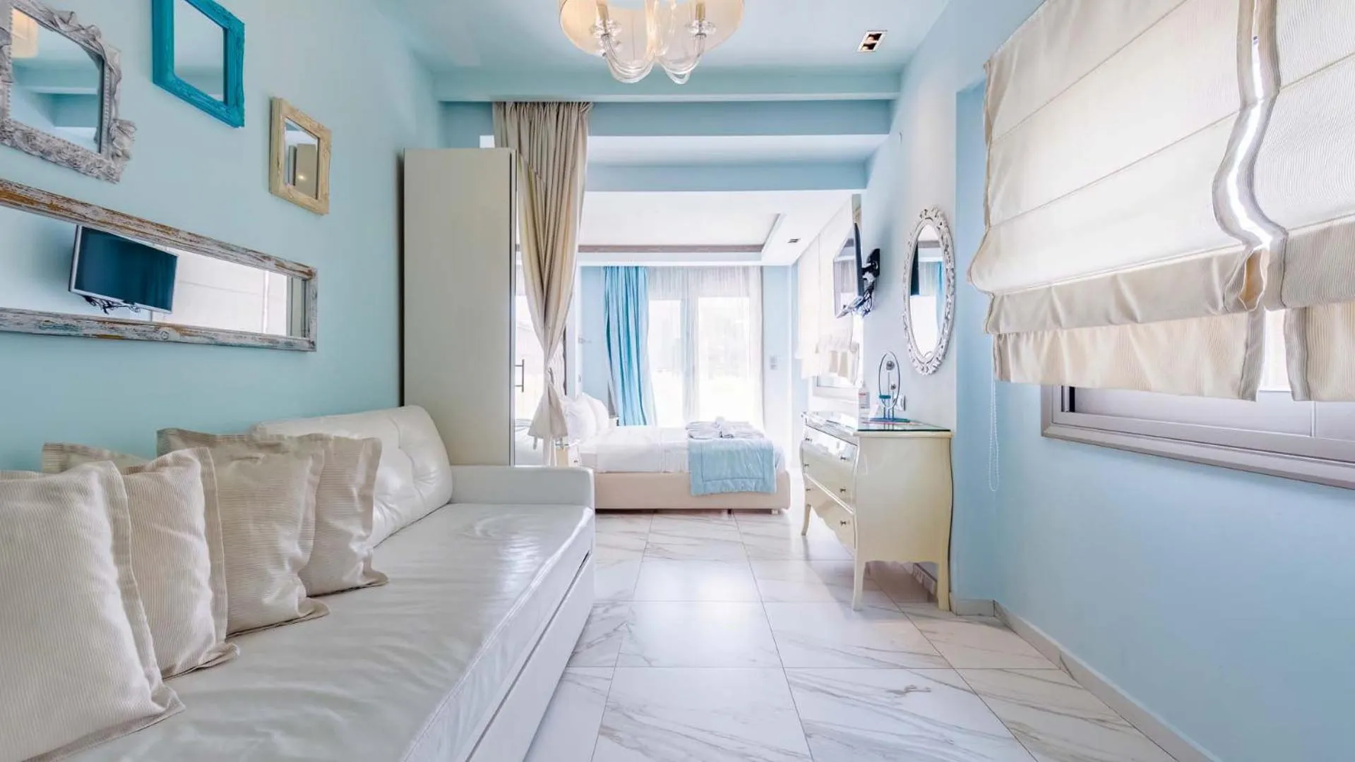 Photo of the whole room, Bed in Alpha Luxury Suites