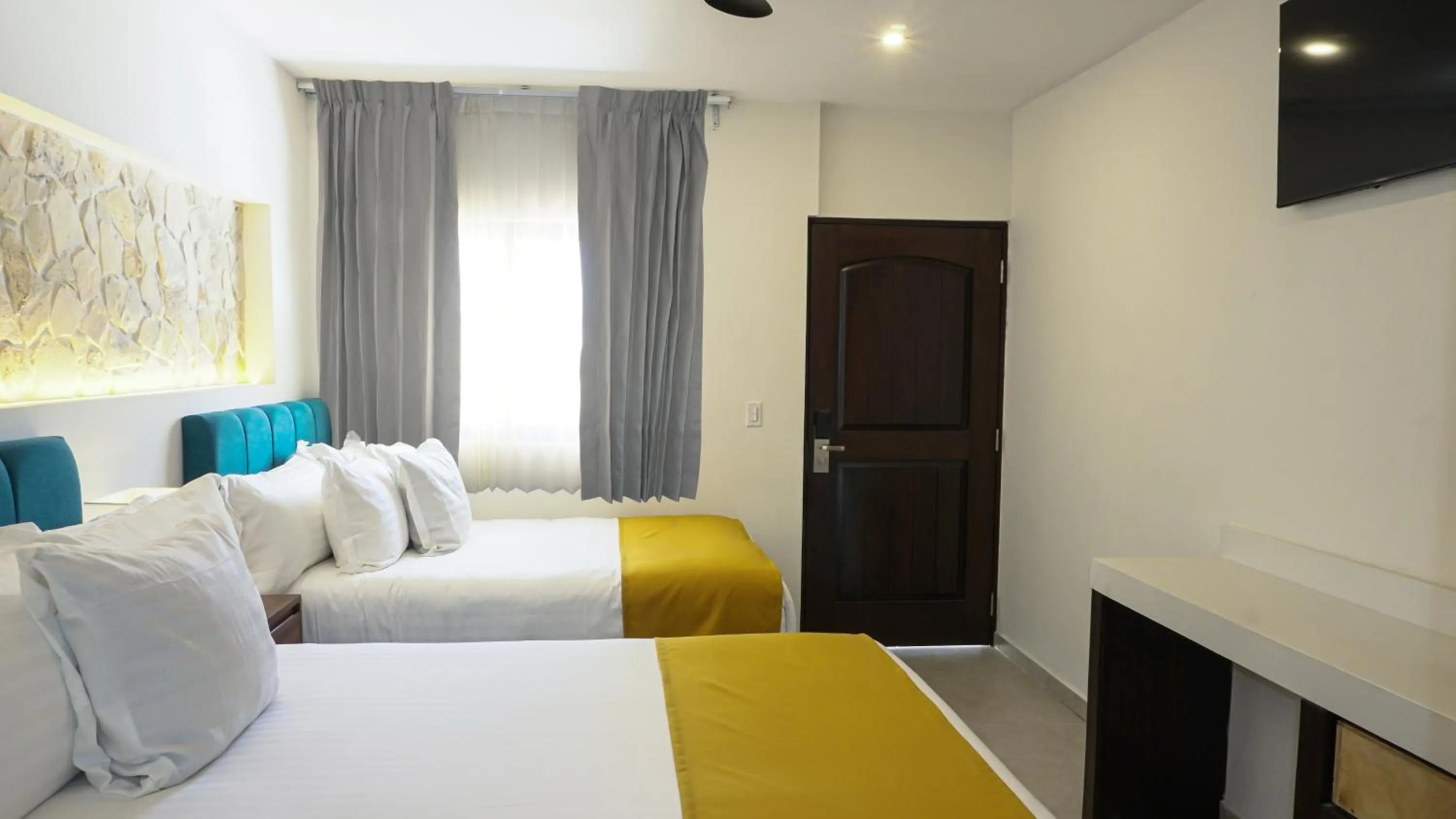 Bed in Hotel Loreto Palmar