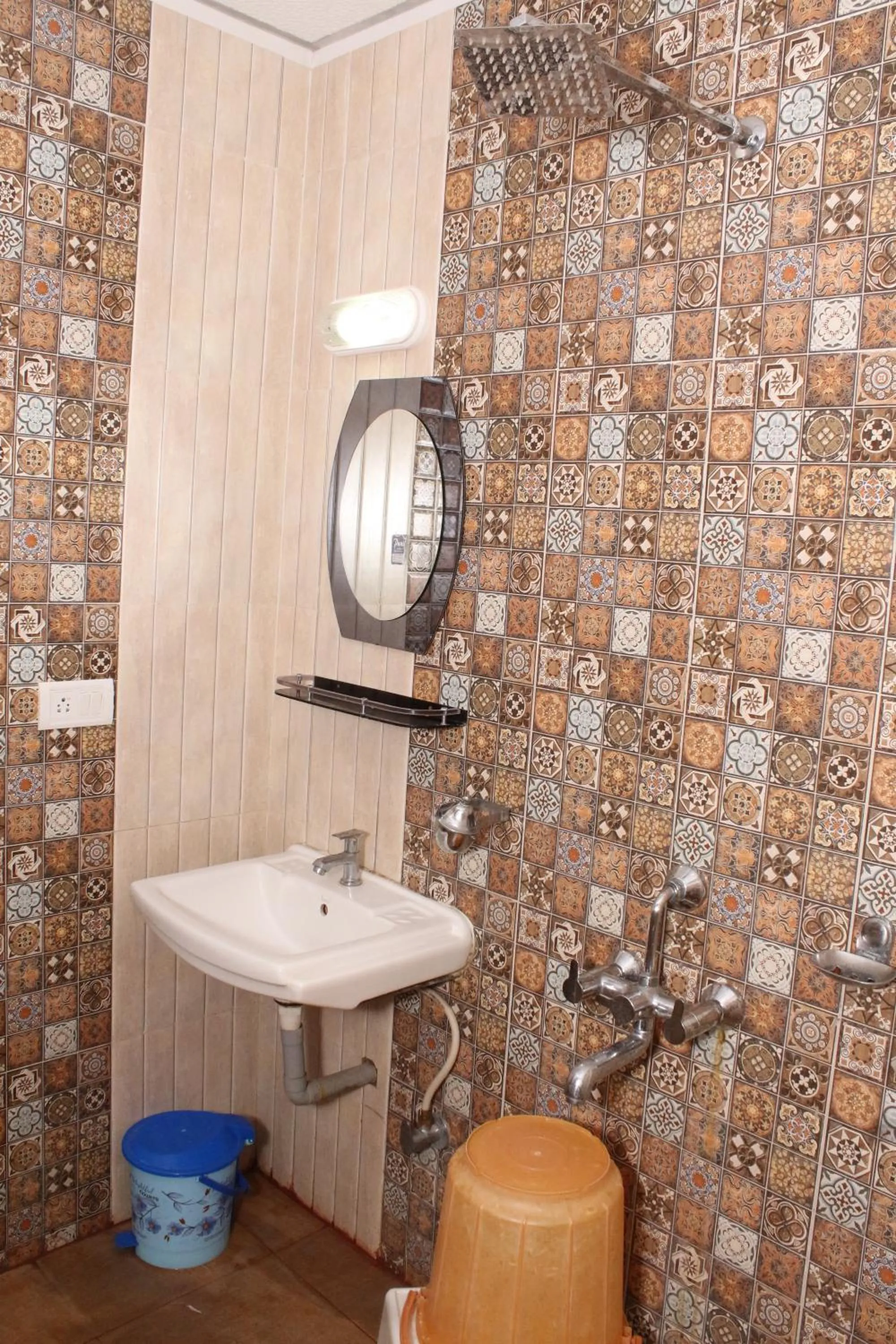 Bathroom in Hotel Shreesh