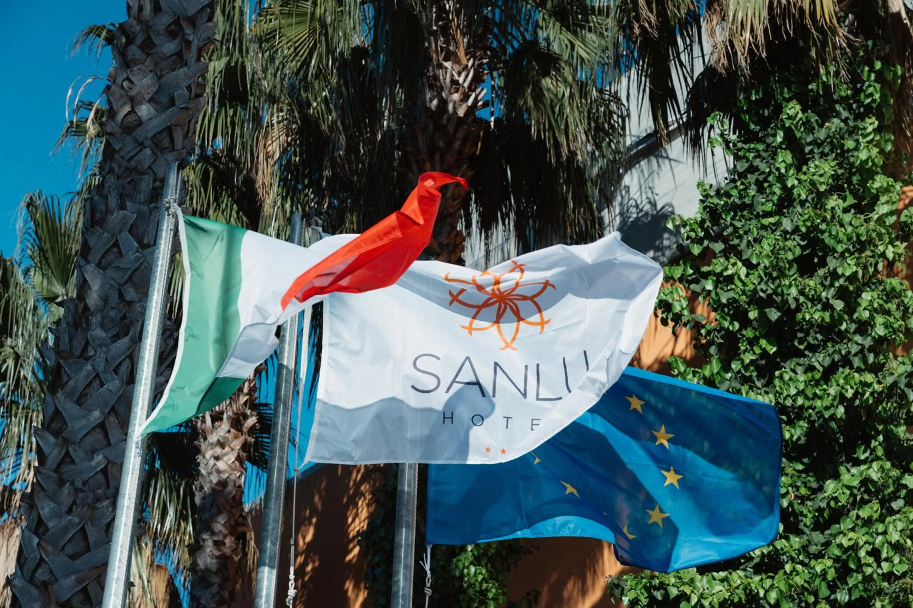 Property building in Sanlu Hotel