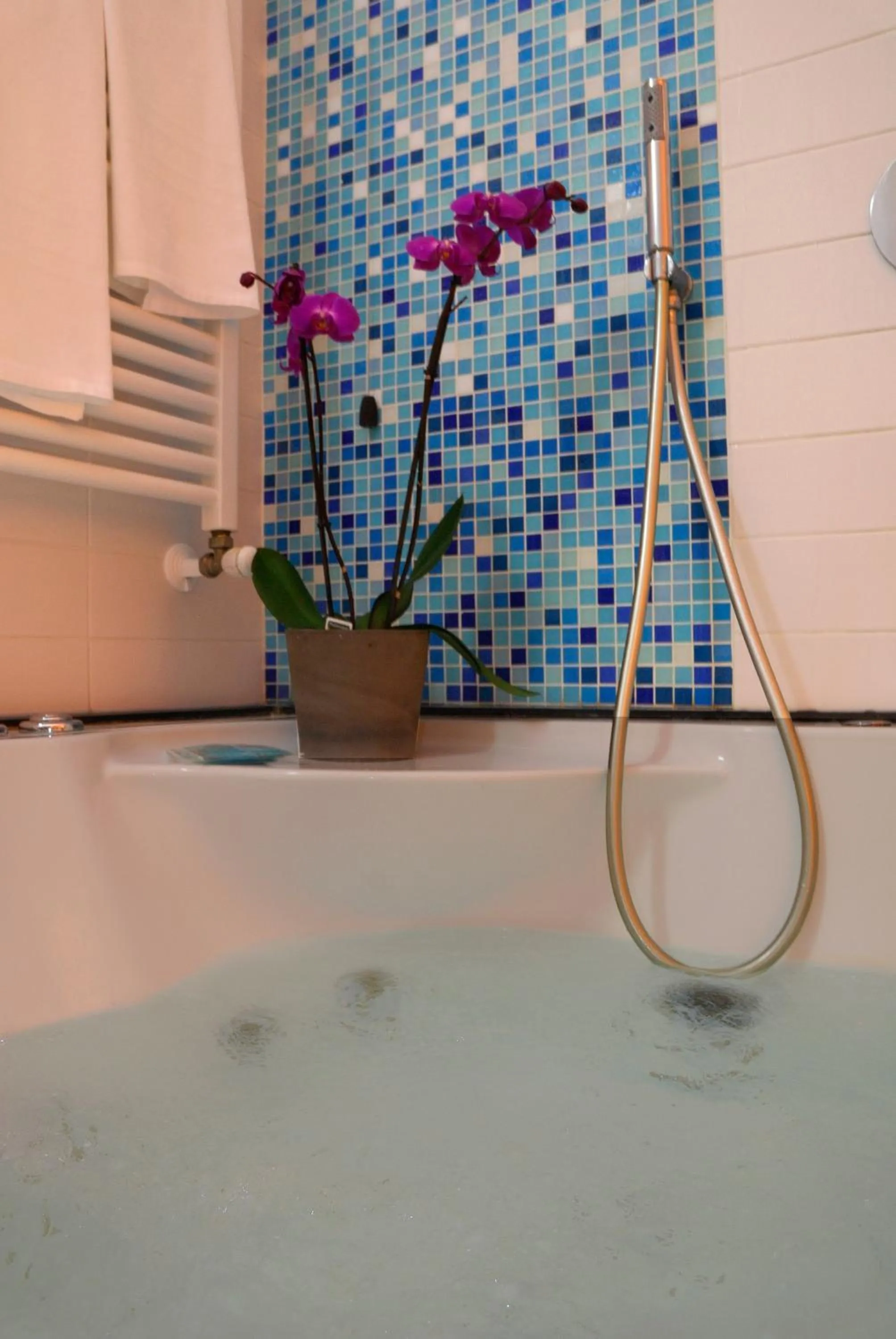 Bathroom in Sanlu Hotel