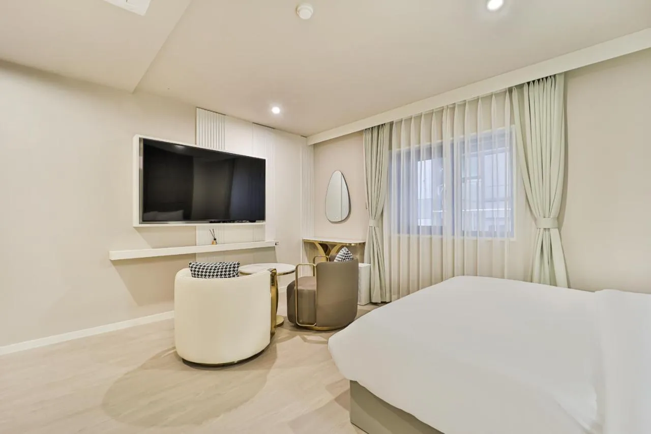 Bed in Grandis Hotel