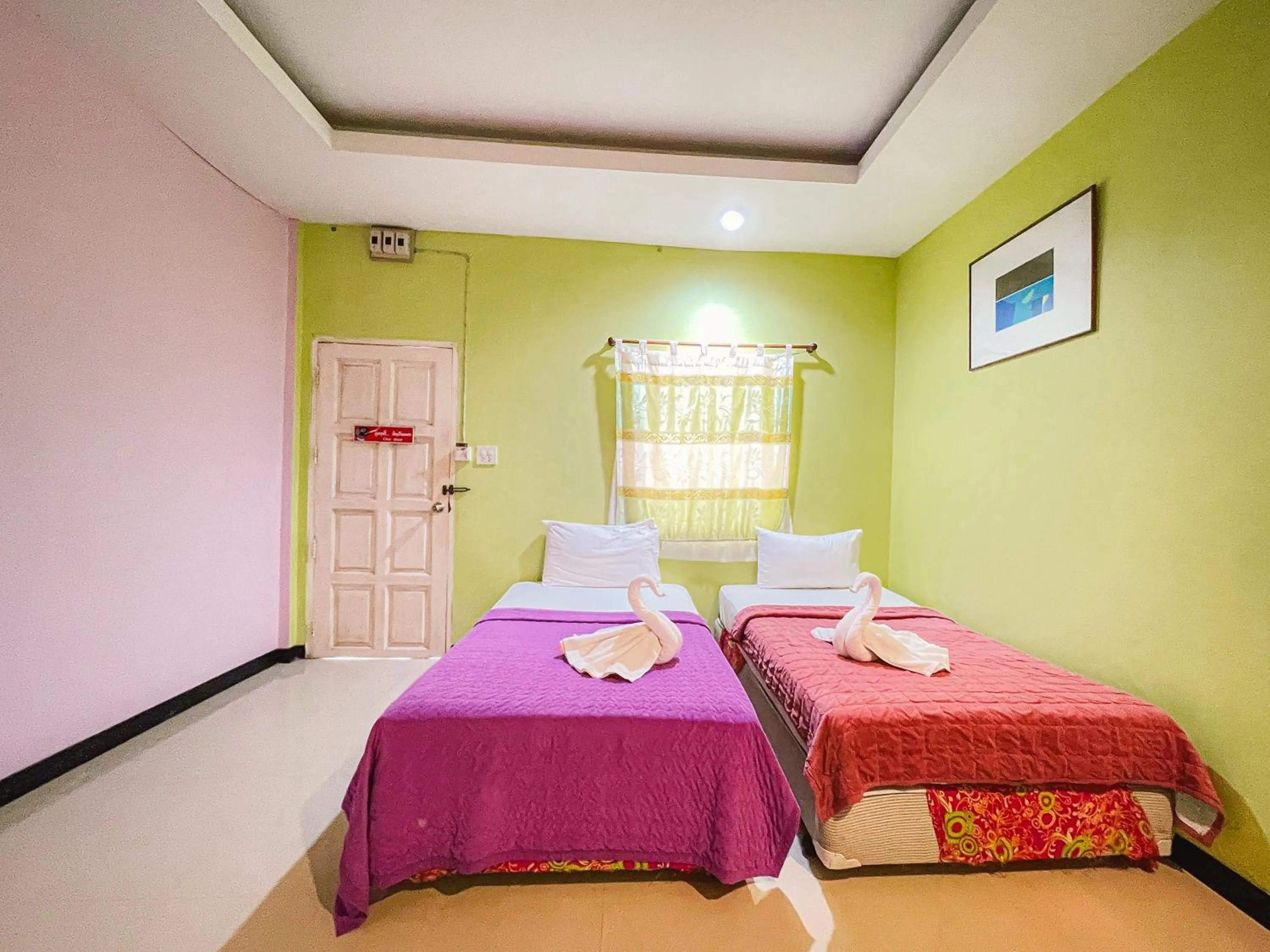 Bed in Kanta Hill Resort