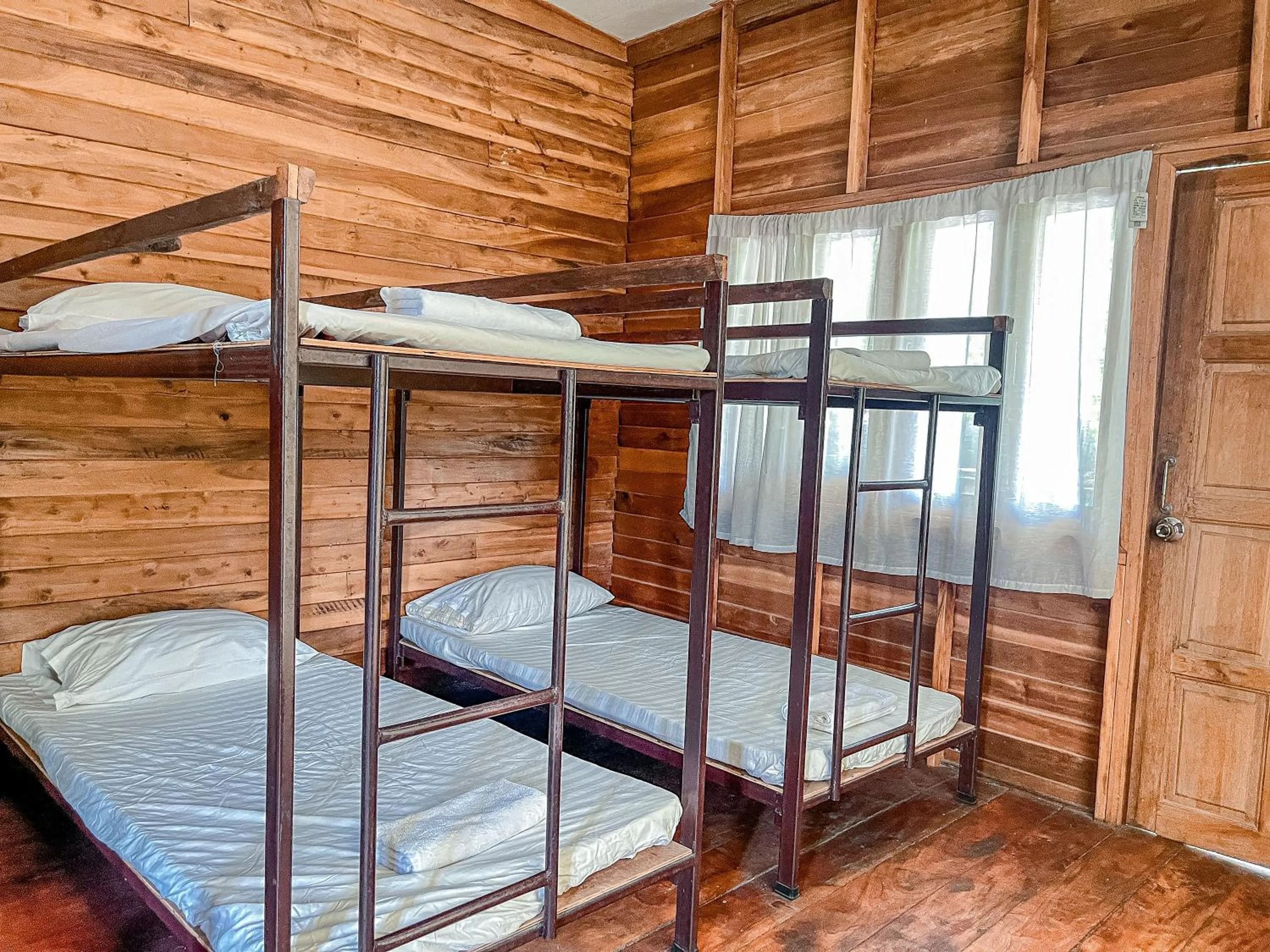 Bed in Kanta Hill Resort