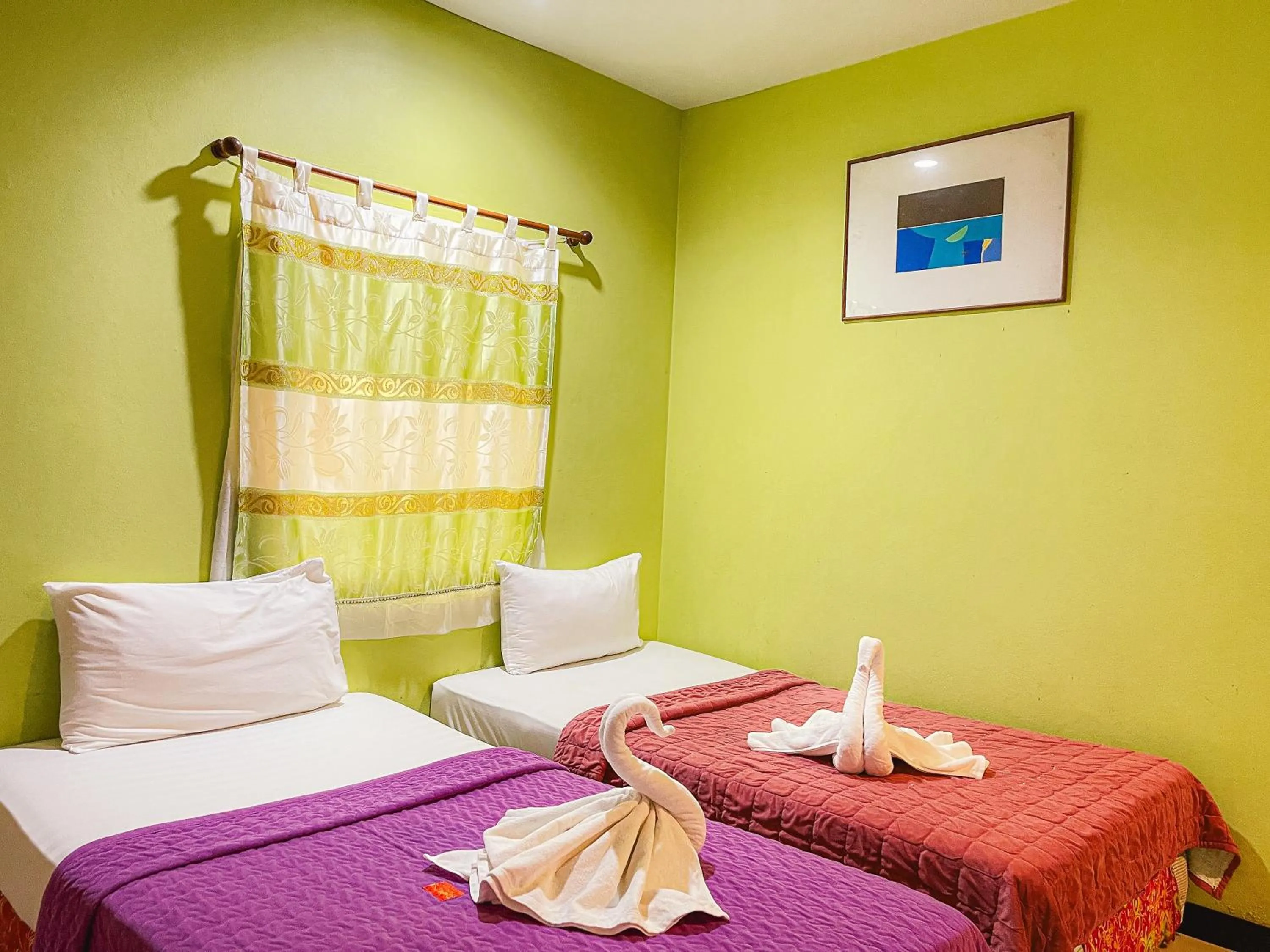 Bed in Kanta Hill Resort