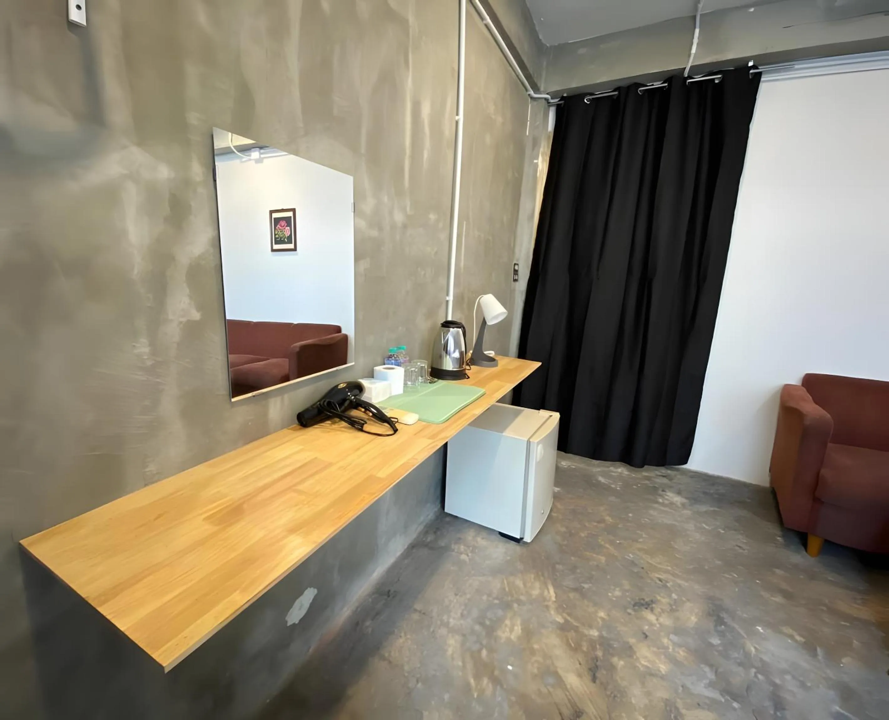 Bedroom in XX GO INN BTS Ari - BTS Ari Station