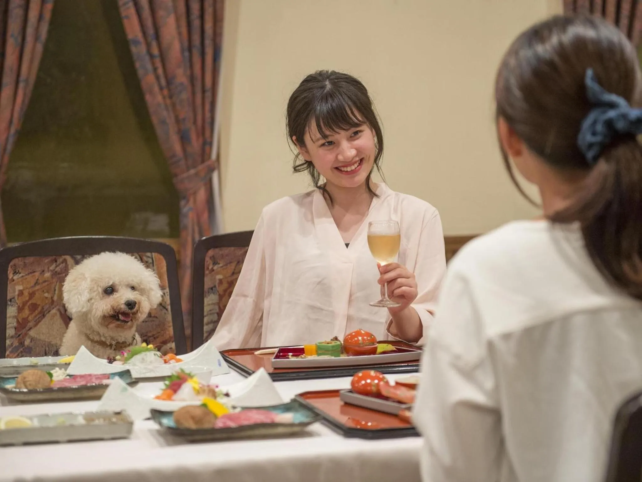 Restaurant/places to eat in Matsusaka Wan Wan Paradise Forest Hotel