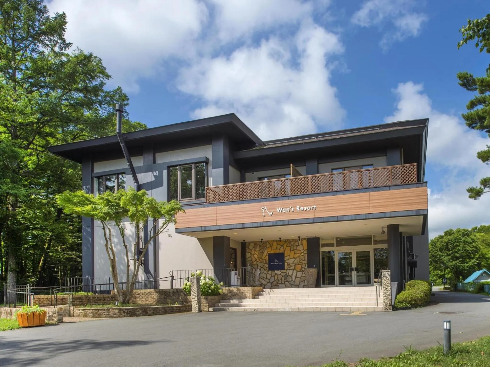 Property building in Wan's Resort Yamanakako