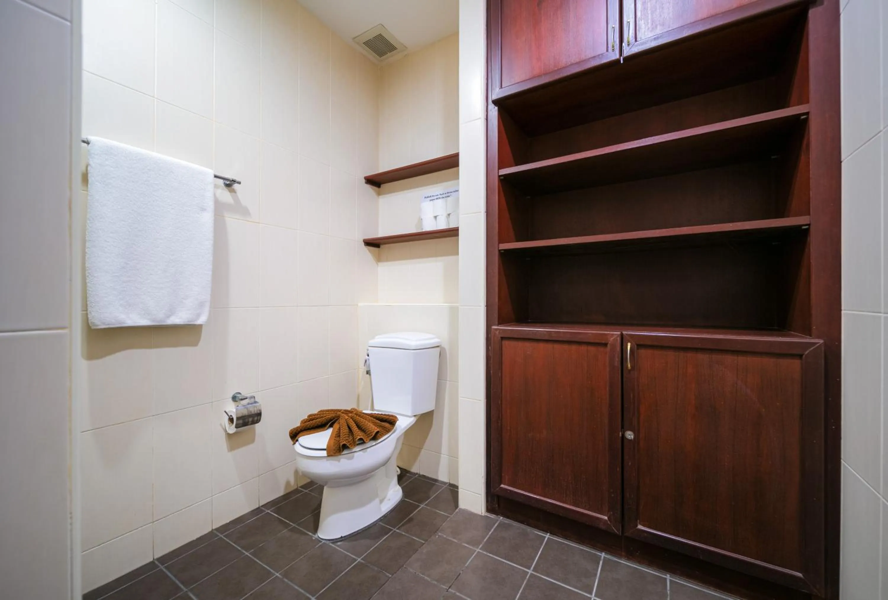 Bathroom in EBS Hostel Phuket