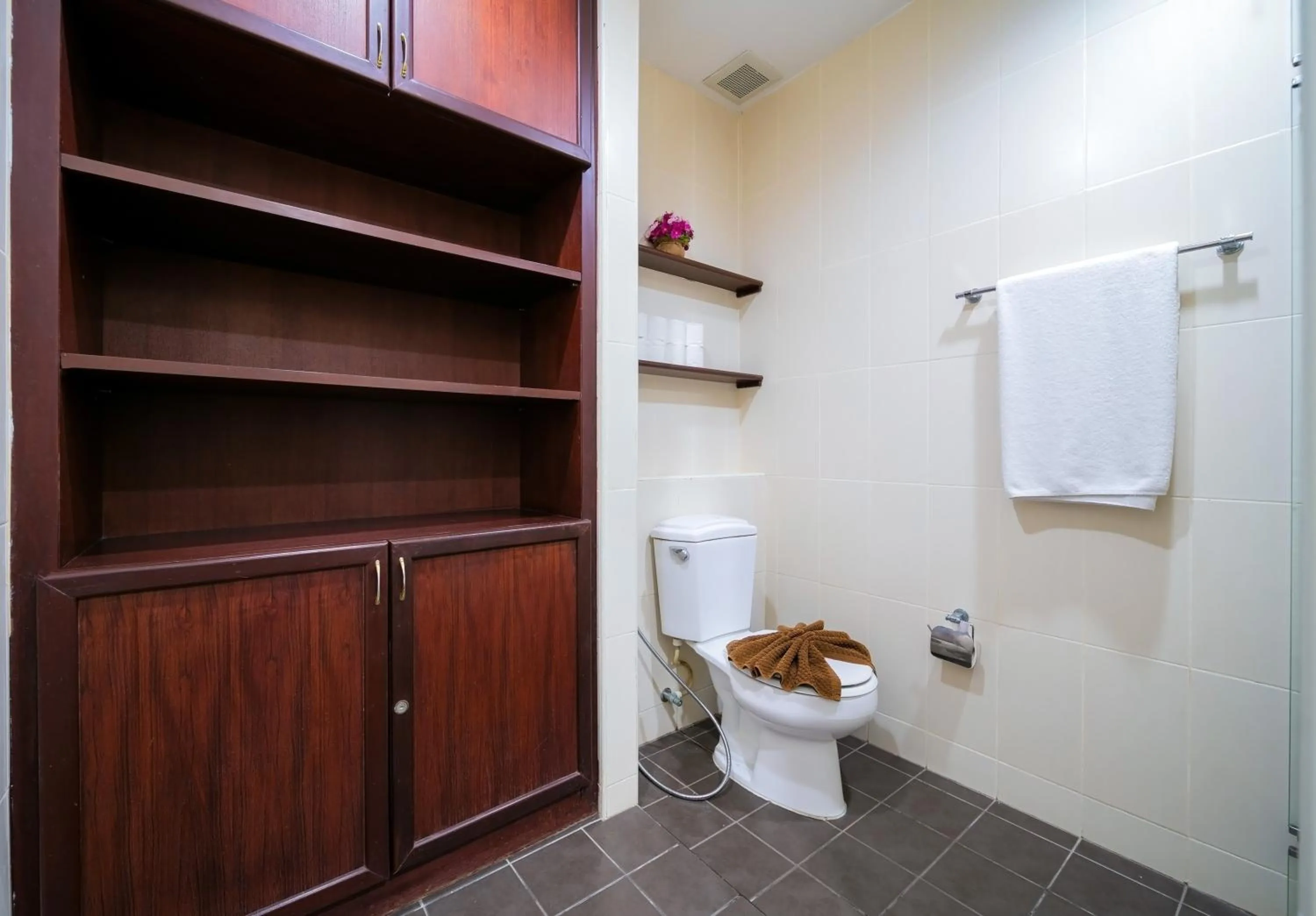 Bathroom in EBS Hostel Phuket