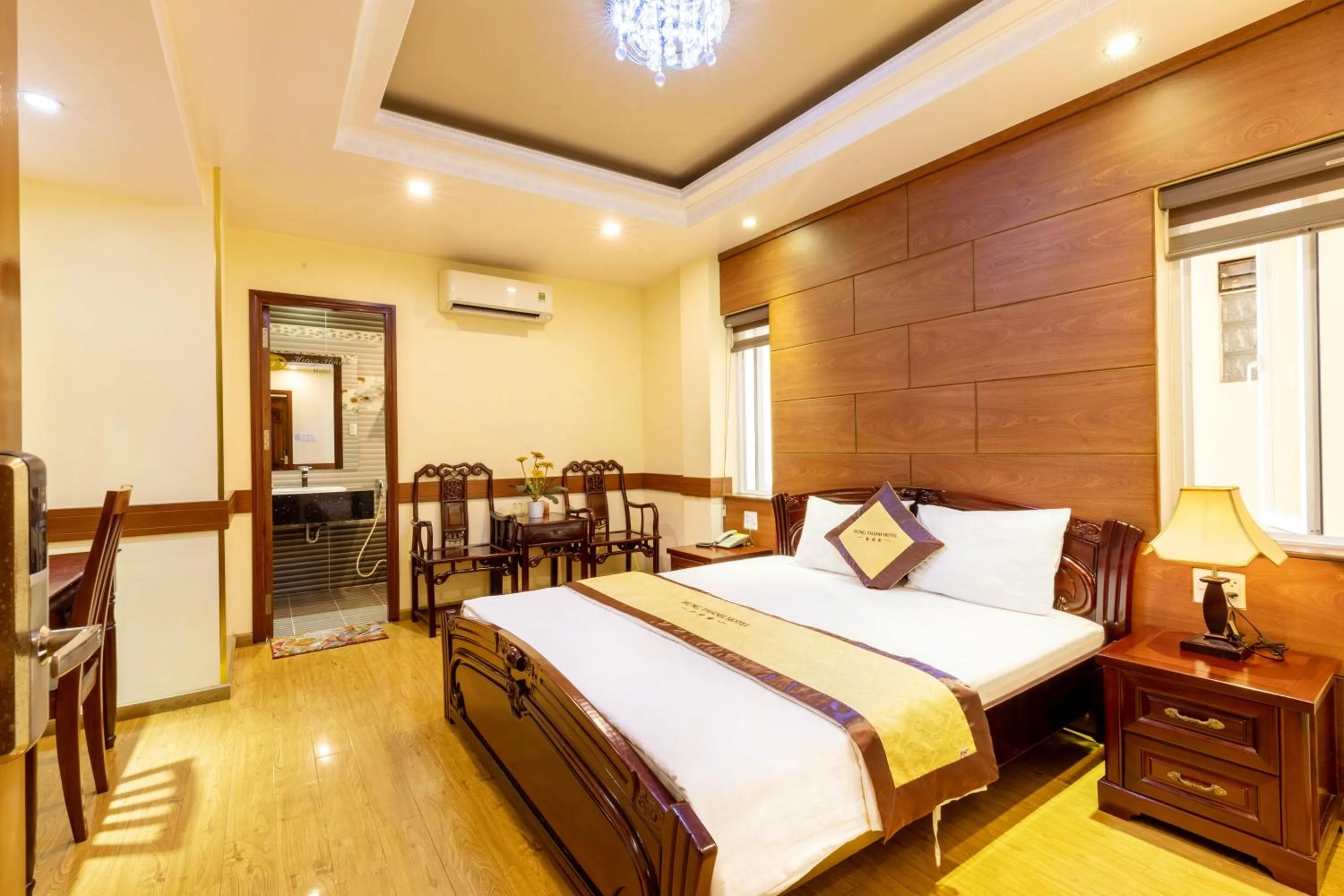 Bed in Hung Thanh Airport Hotel - Gần Siêu Thị Vincom