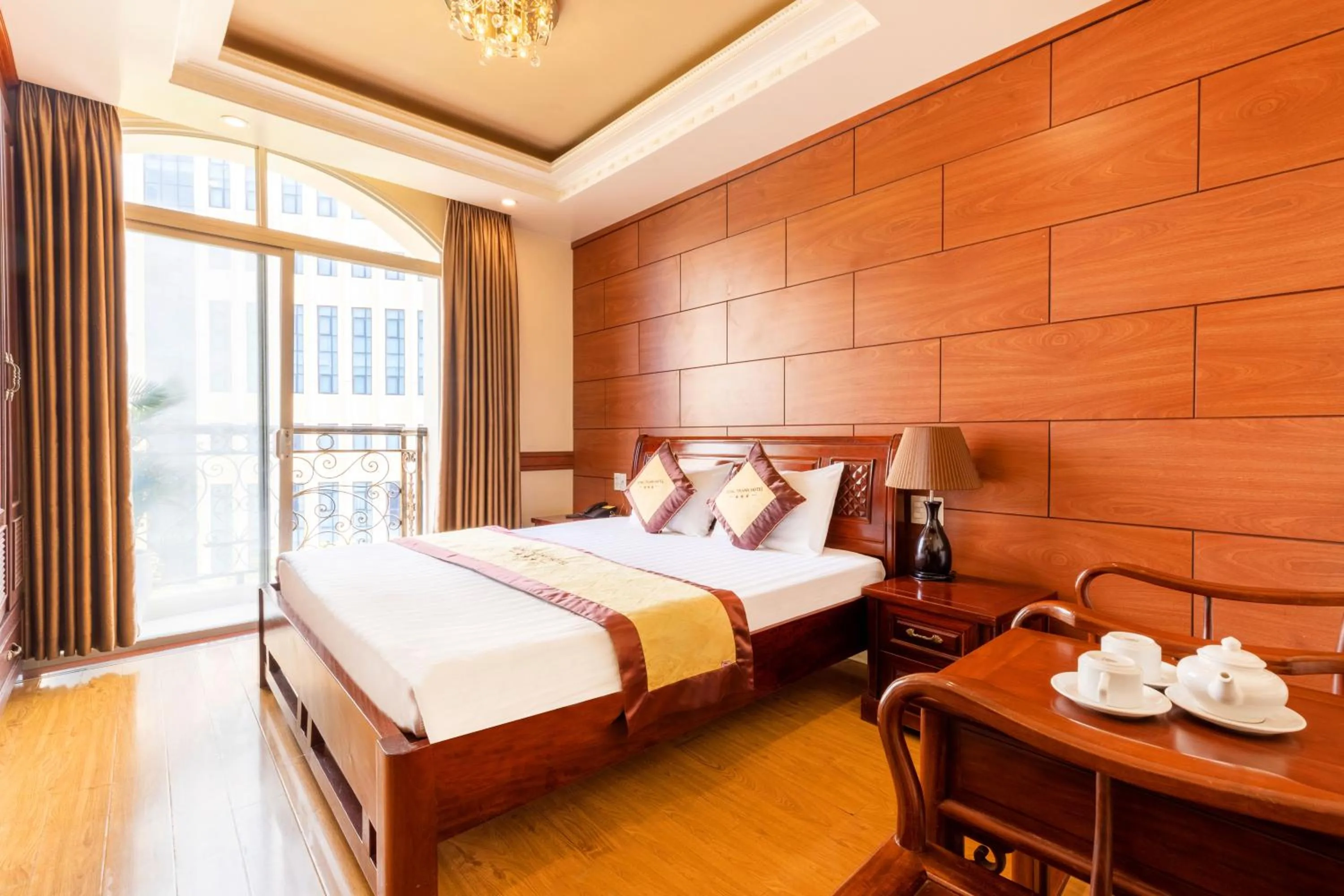 Bed in Hung Thanh Airport Hotel - Gần Siêu Thị Vincom