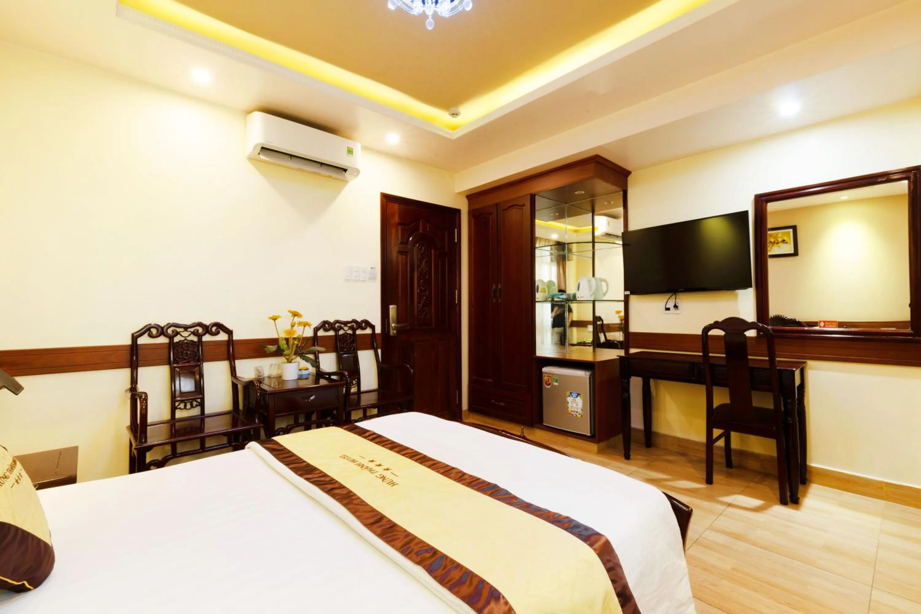 Bed in Hung Thanh Airport Hotel - Gần Siêu Thị Vincom