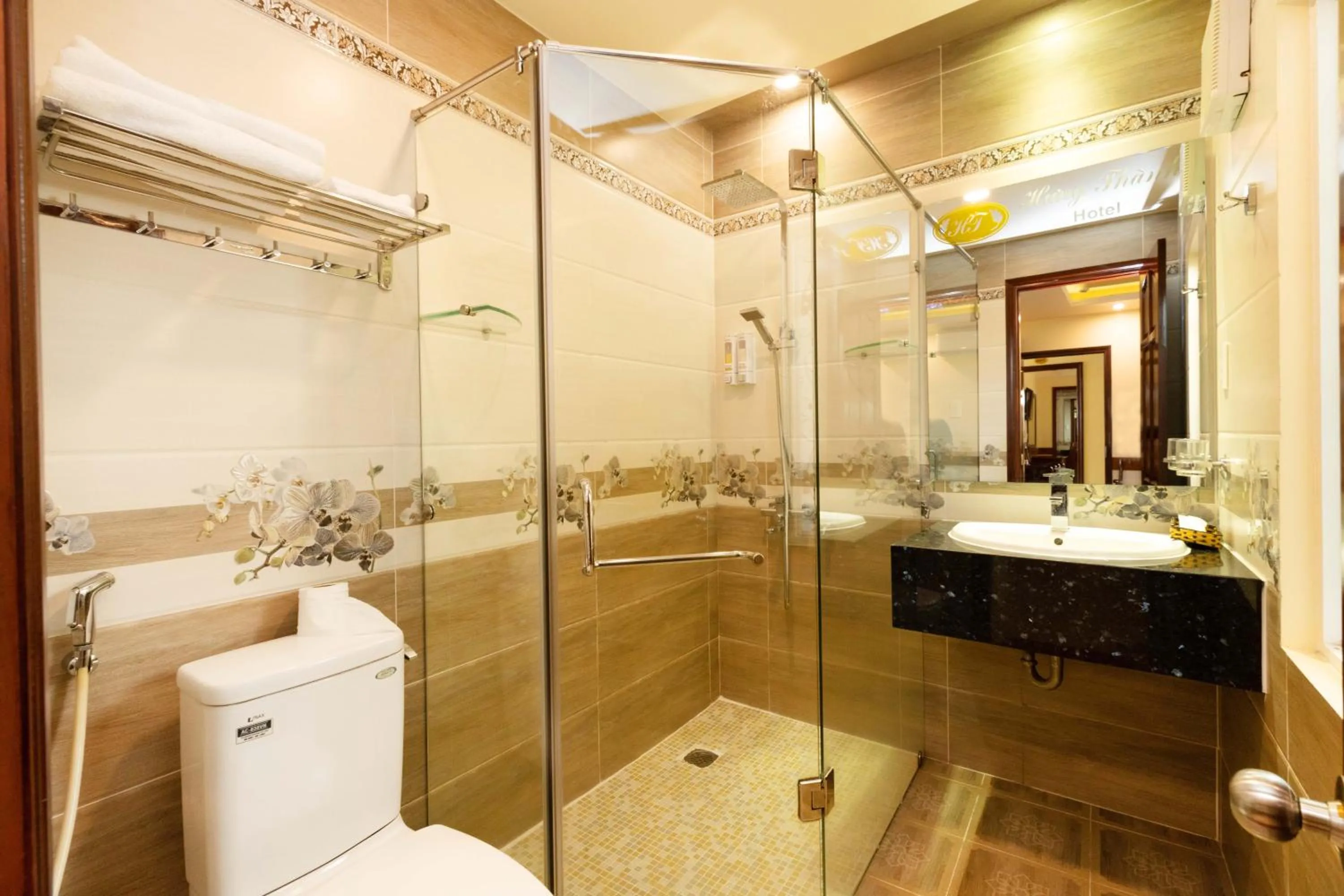 Hung Thanh Airport Hotel - Gần Siêu Thị Vincom