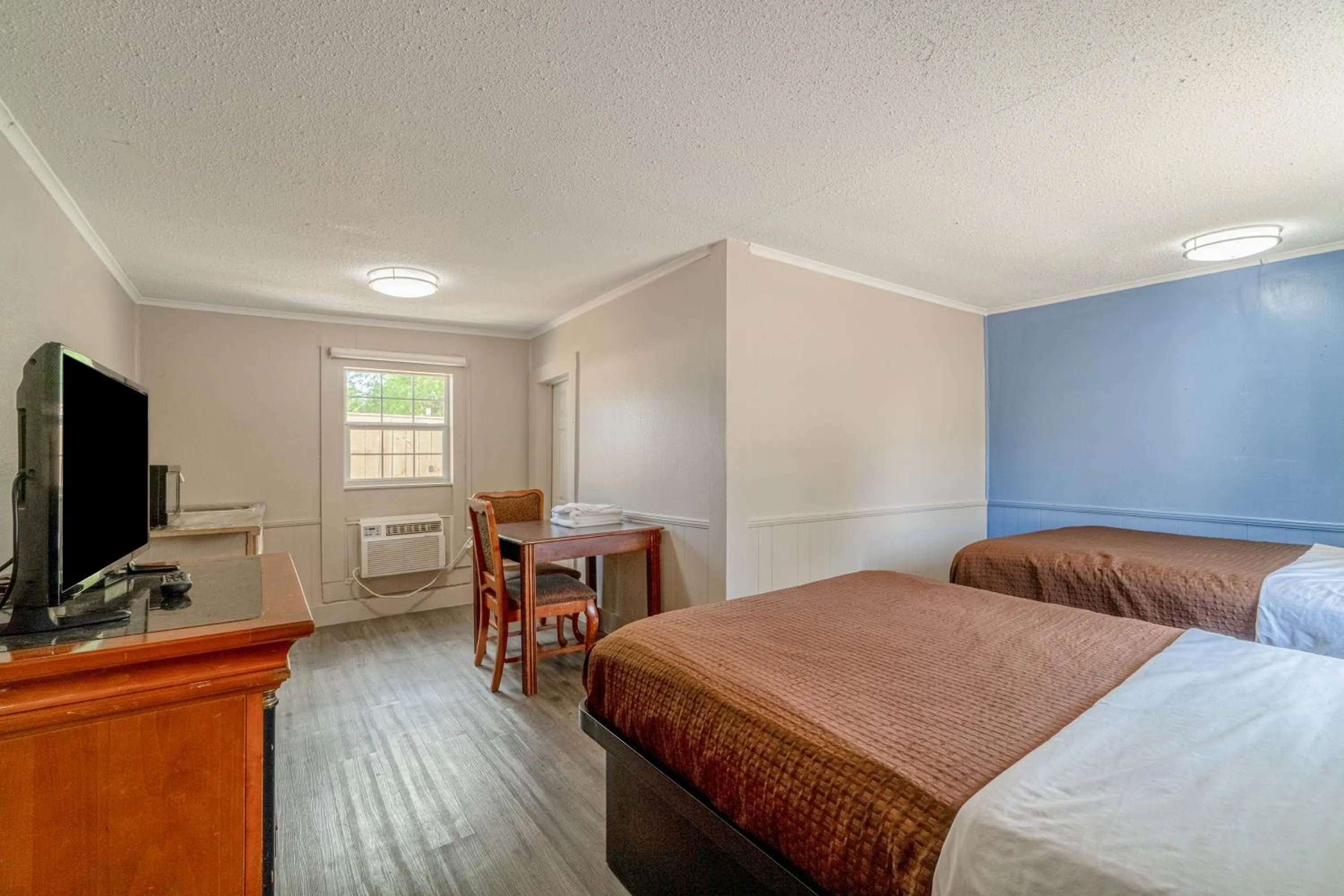 Bedroom, Bed in Cypress Inn Motel By OYO West Monroe I-20