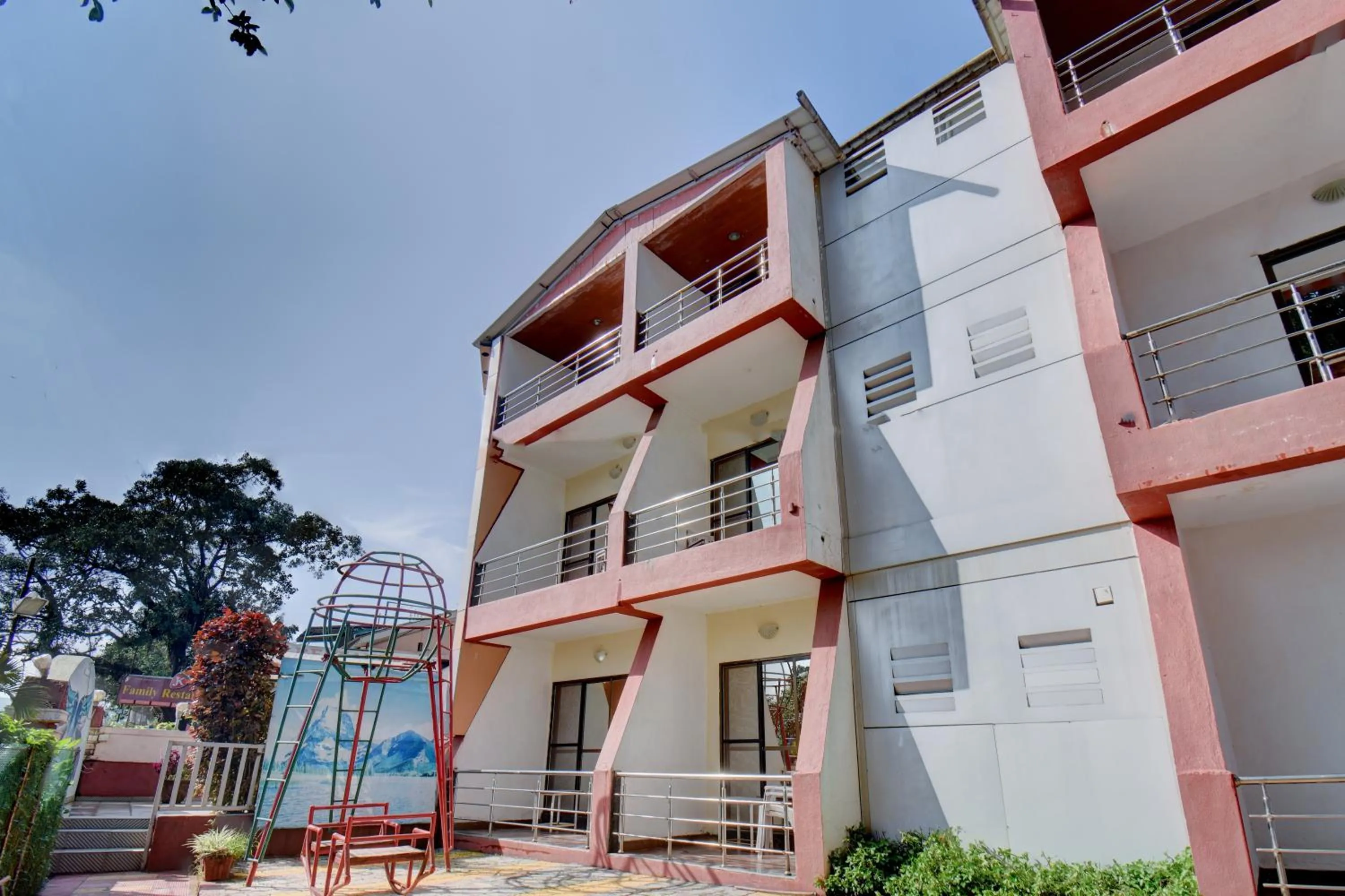 Children play ground in JK Hotels & Spa, Mahabaleshwar