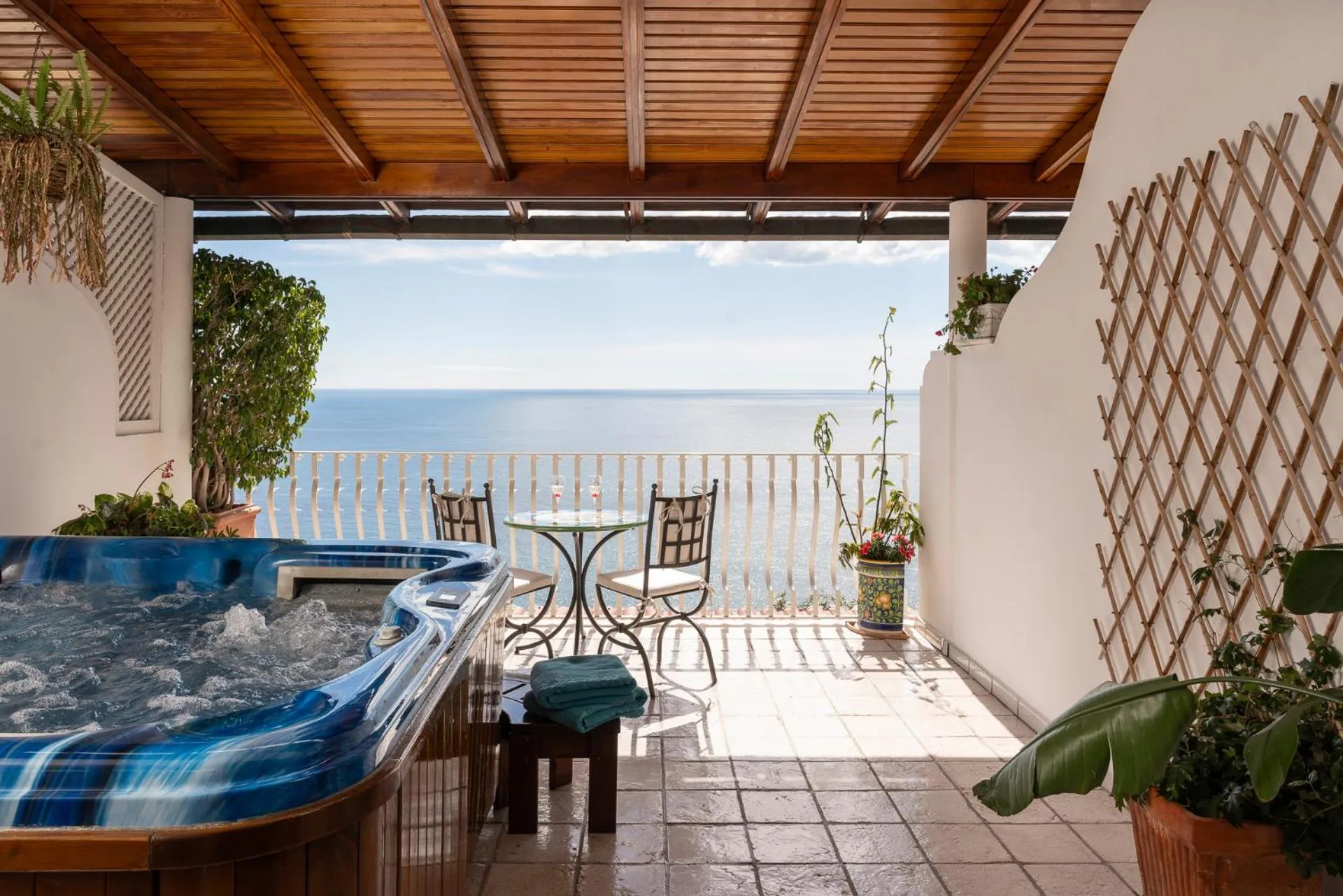 Patio in Hotel Eden Roc