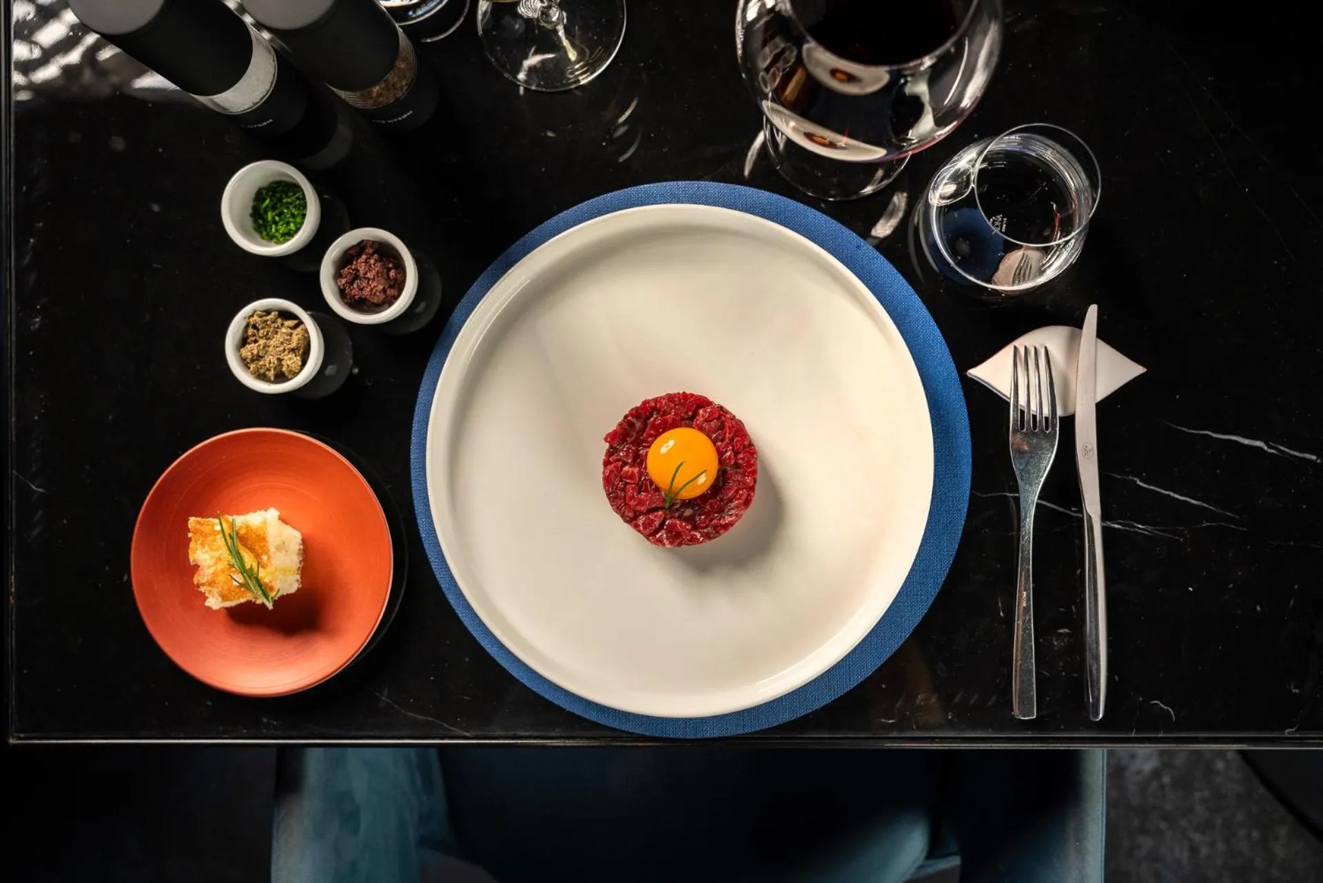 Restaurant/places to eat in Hotel Eden Roc