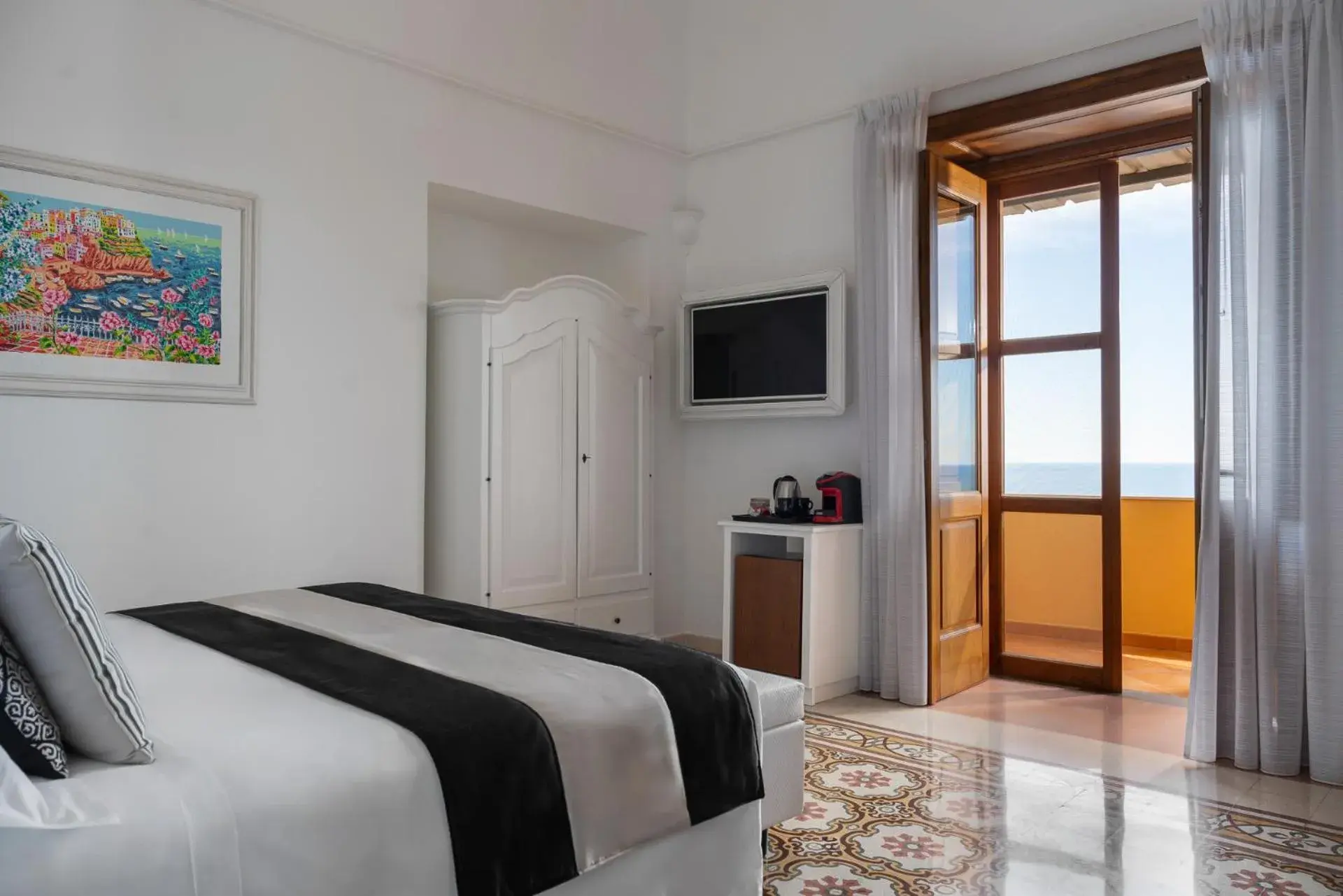 Studio with Sea View - Annex in Hotel Eden Roc Studio with Sea View - Annex in Hotel Eden Roc