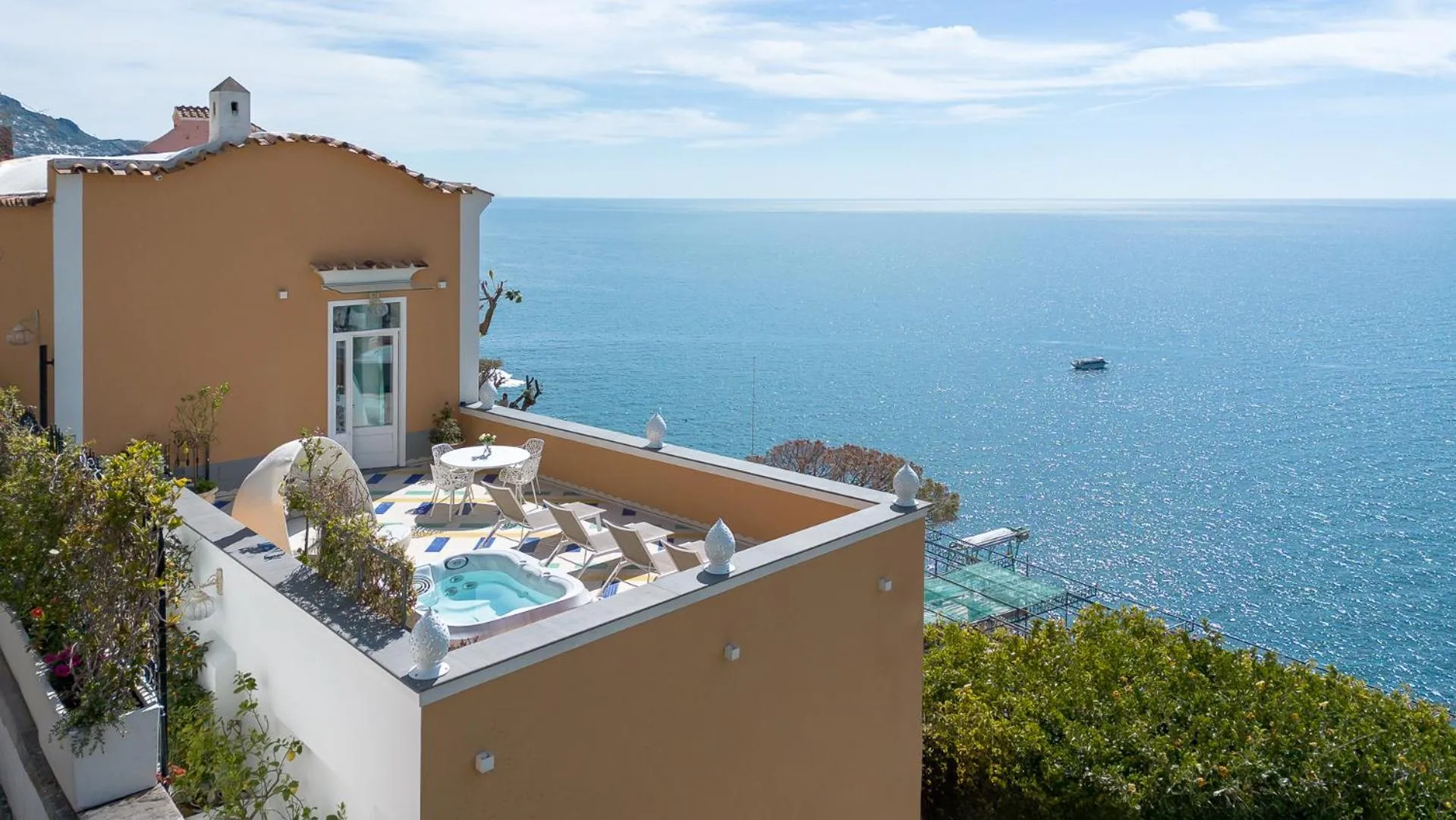 Property building in Hotel Eden Roc