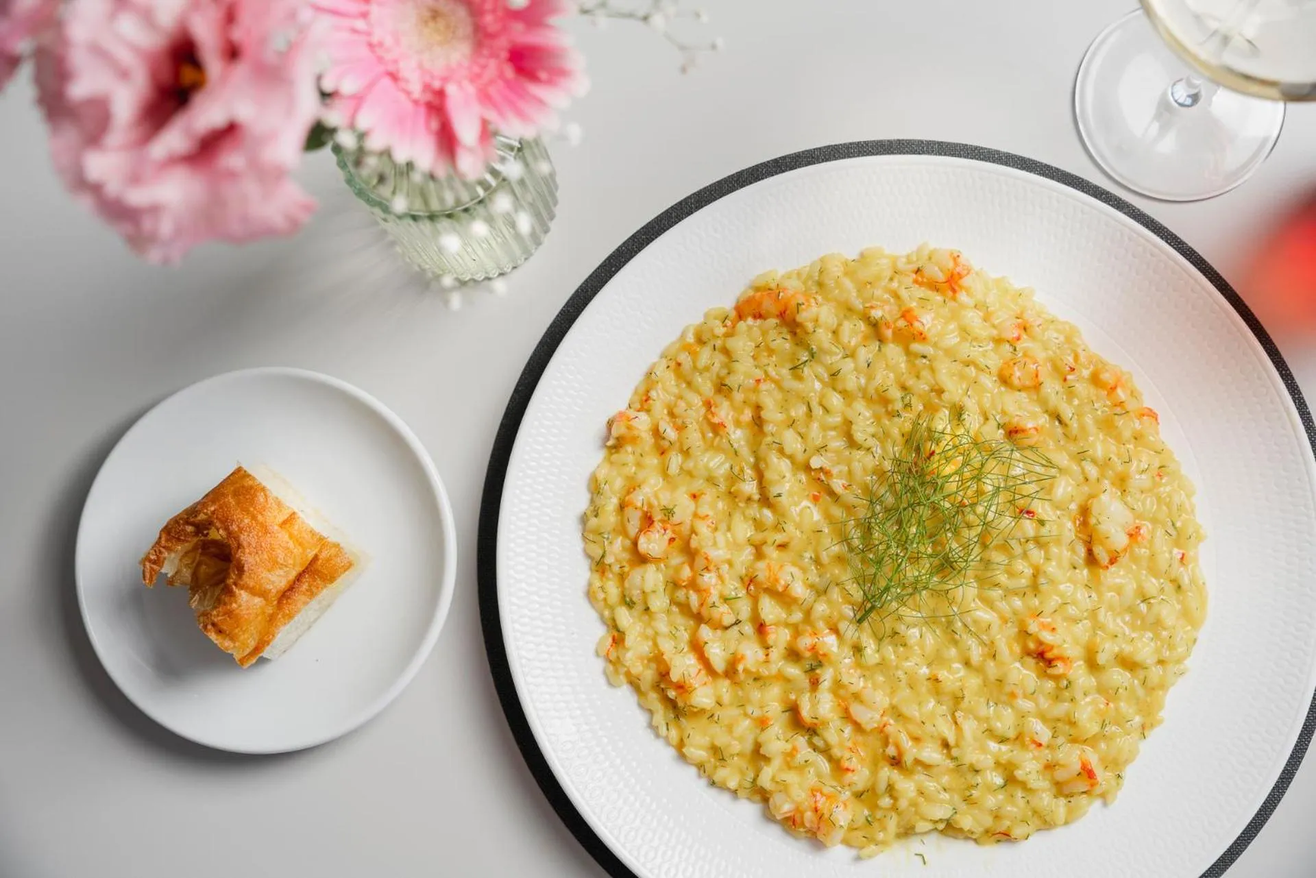 Restaurant/places to eat in Hotel Eden Roc