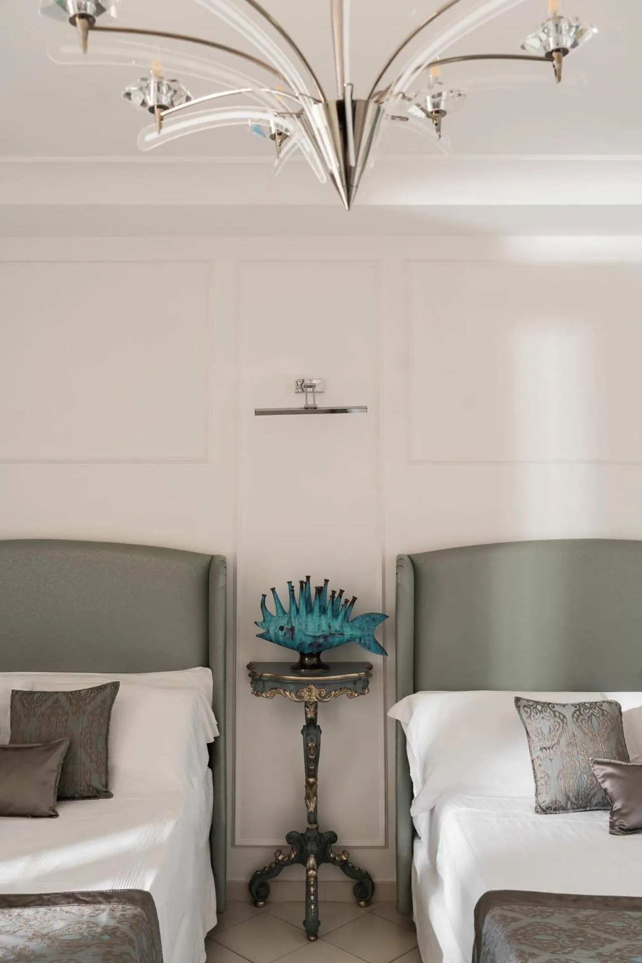 Bed in Hotel Eden Roc