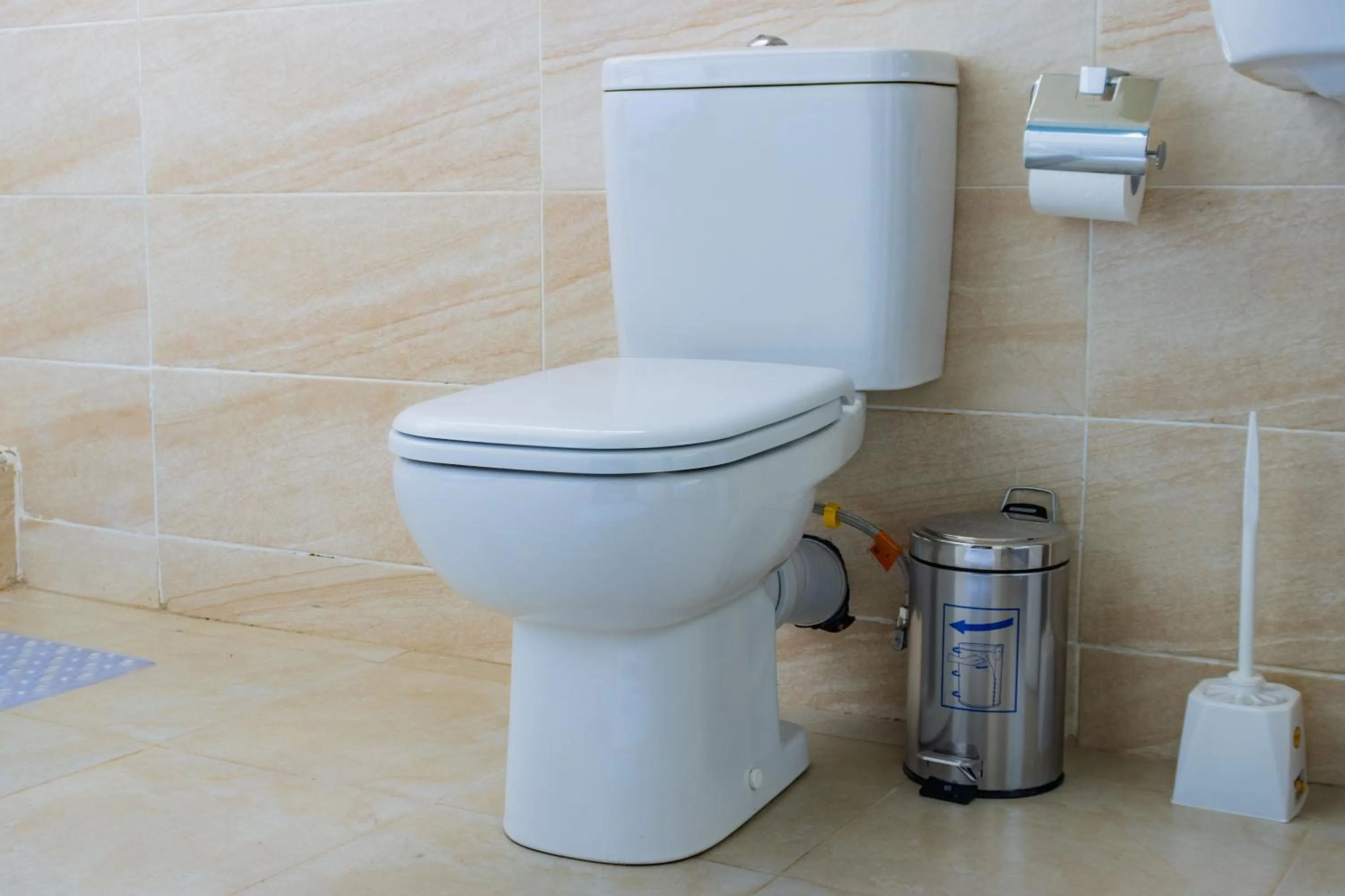 Toilet in Karen Plains Hotel Nairobi