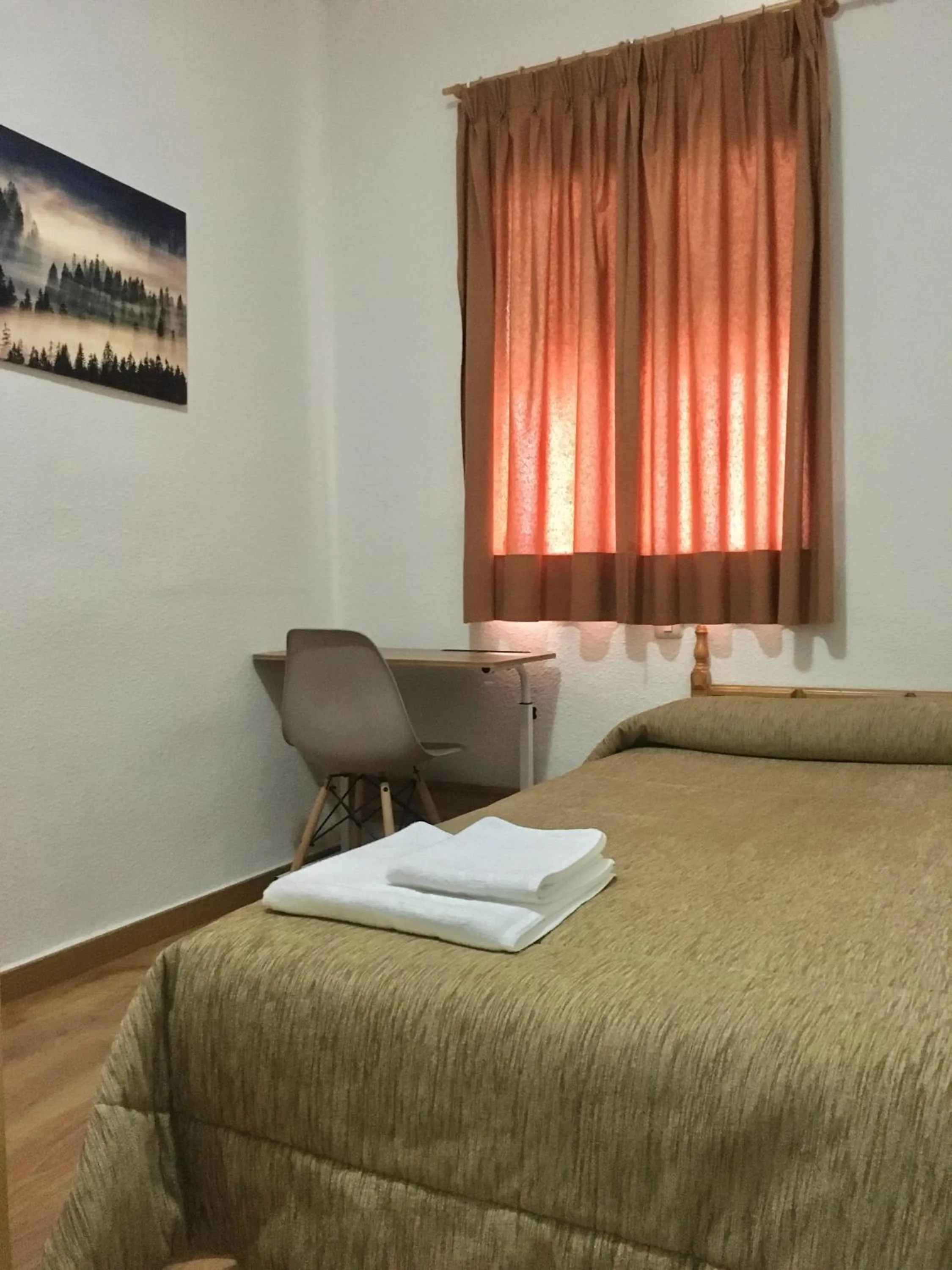 Bed in Hostal Santa Barbara