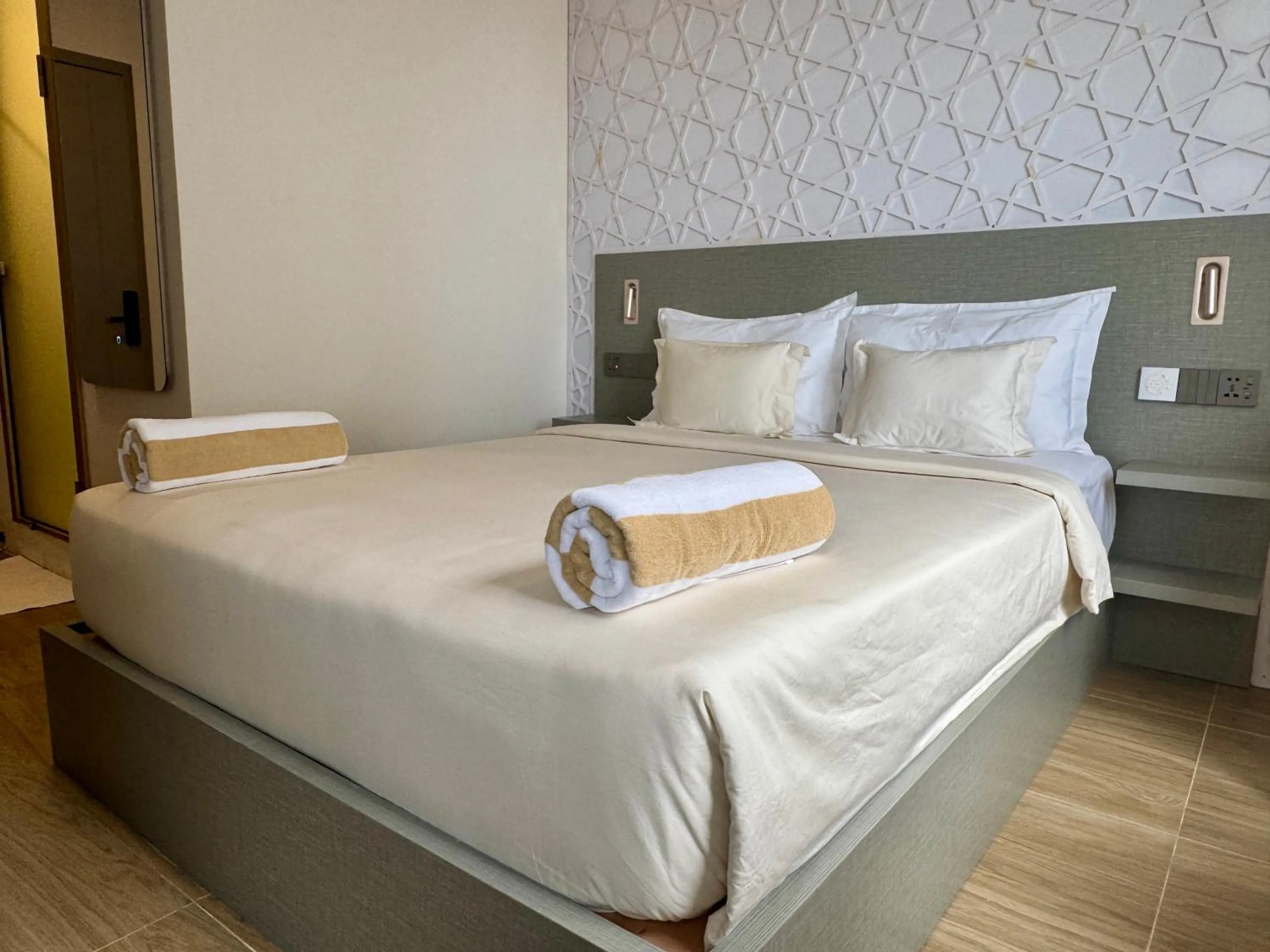 Guests, Bed in Avyanna Gulhi Beach Hotel