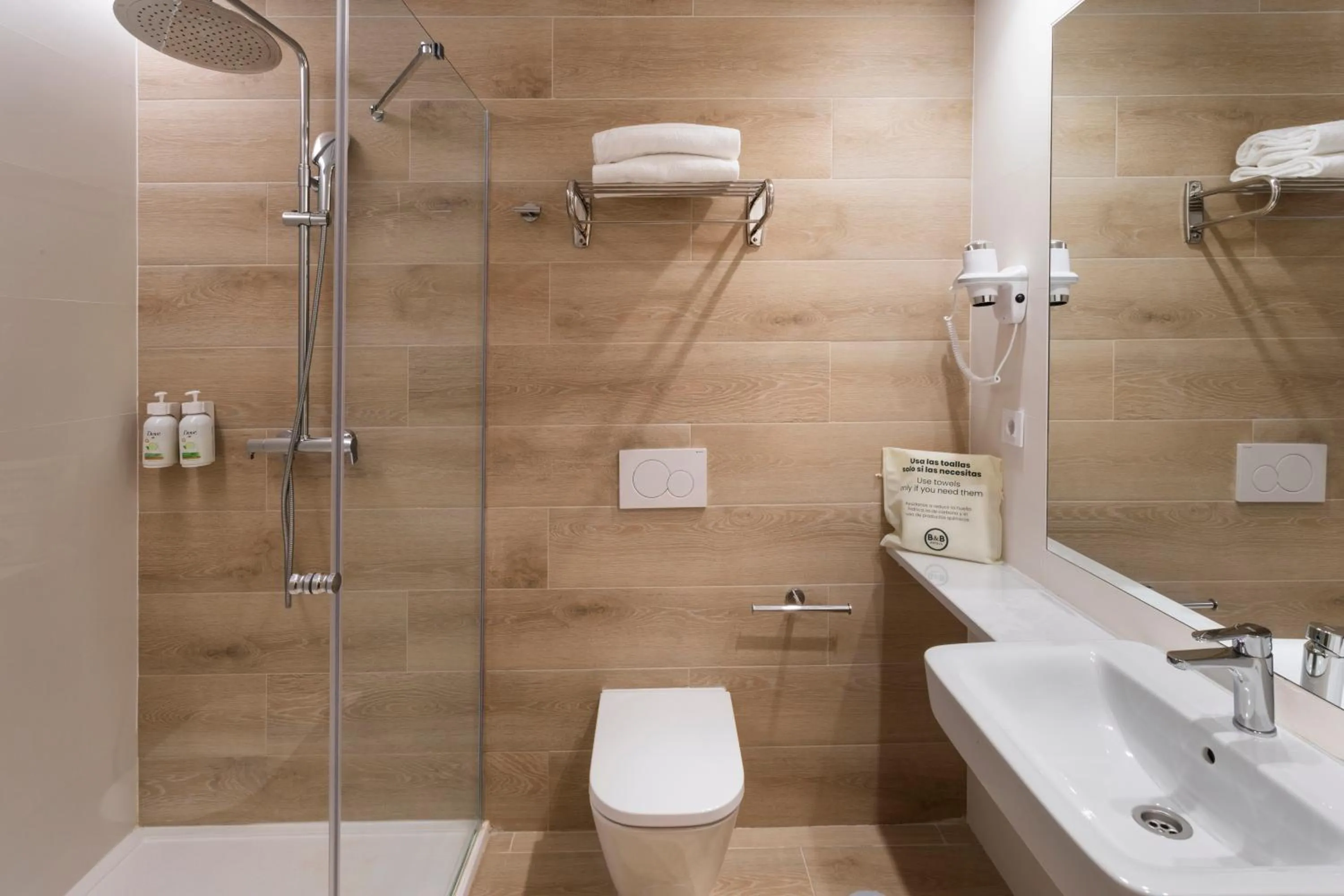 B&B HOTEL Sevilla Bormujos