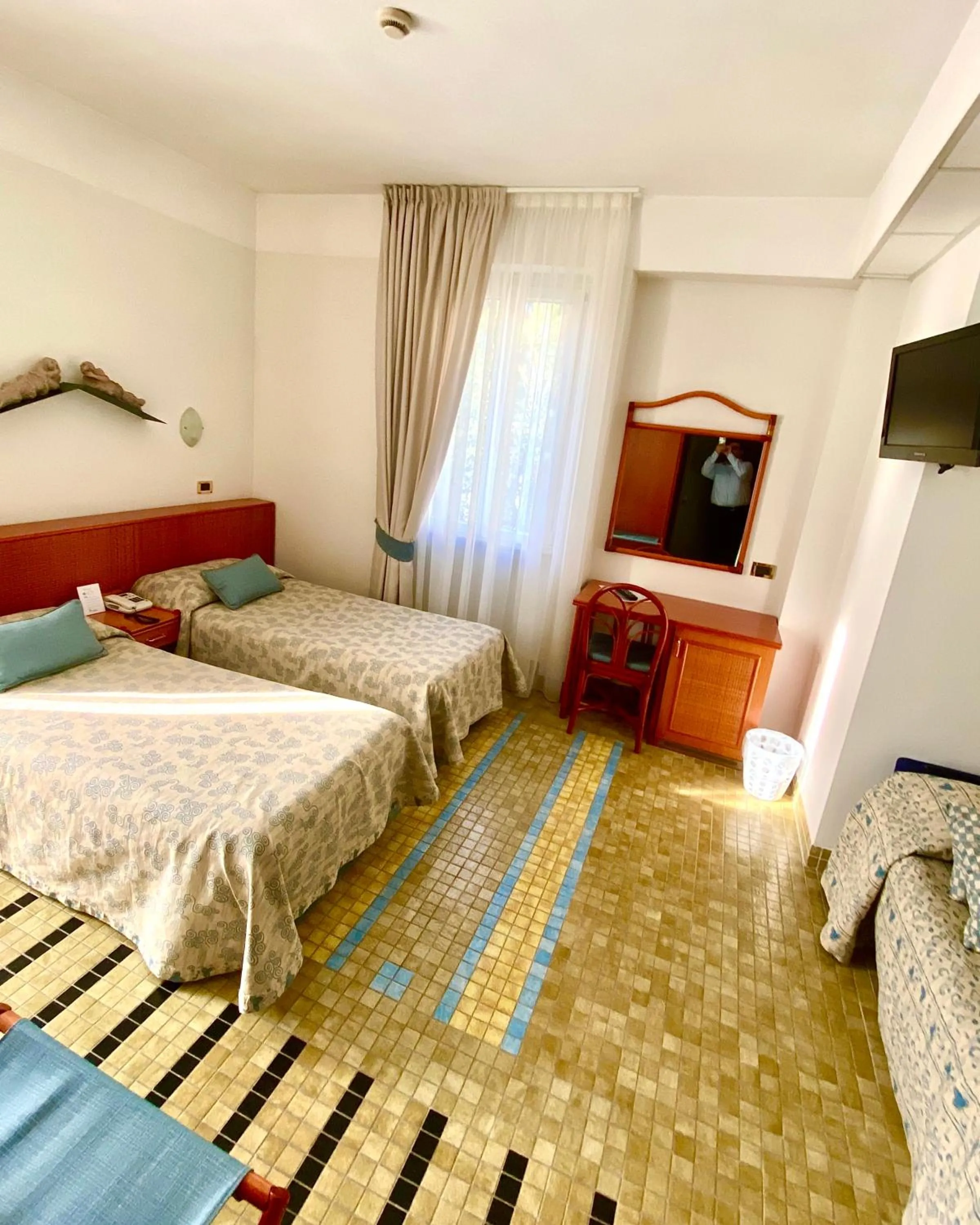 Photo of the whole room, Bed in Hotel Della Baia