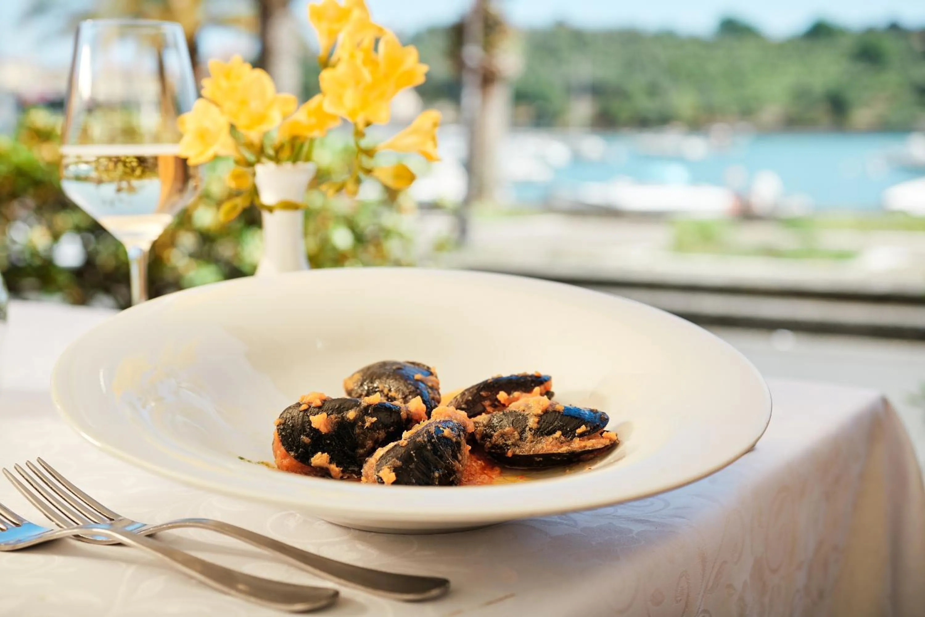 Restaurant/places to eat in Hotel Della Baia