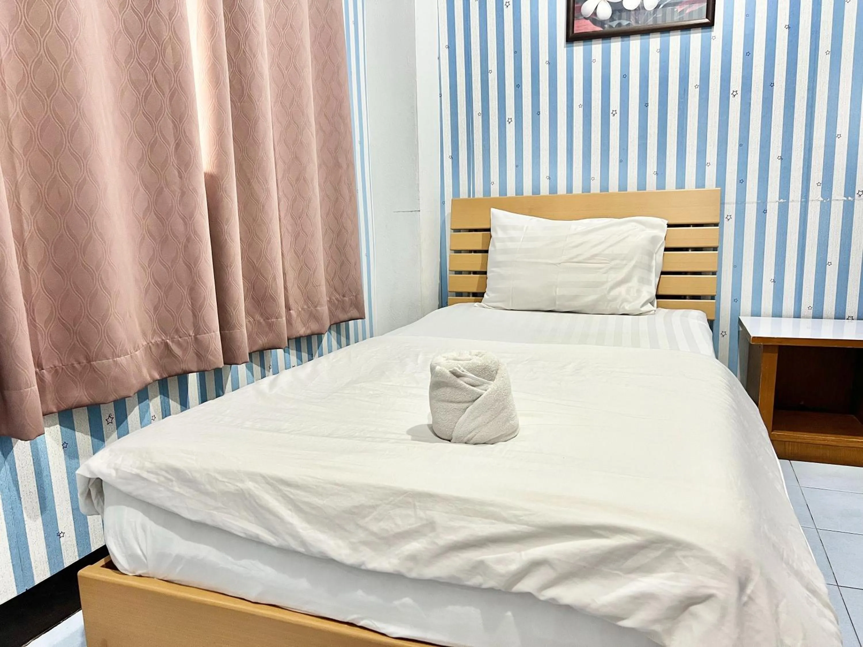 Bed in Jamjuree Place