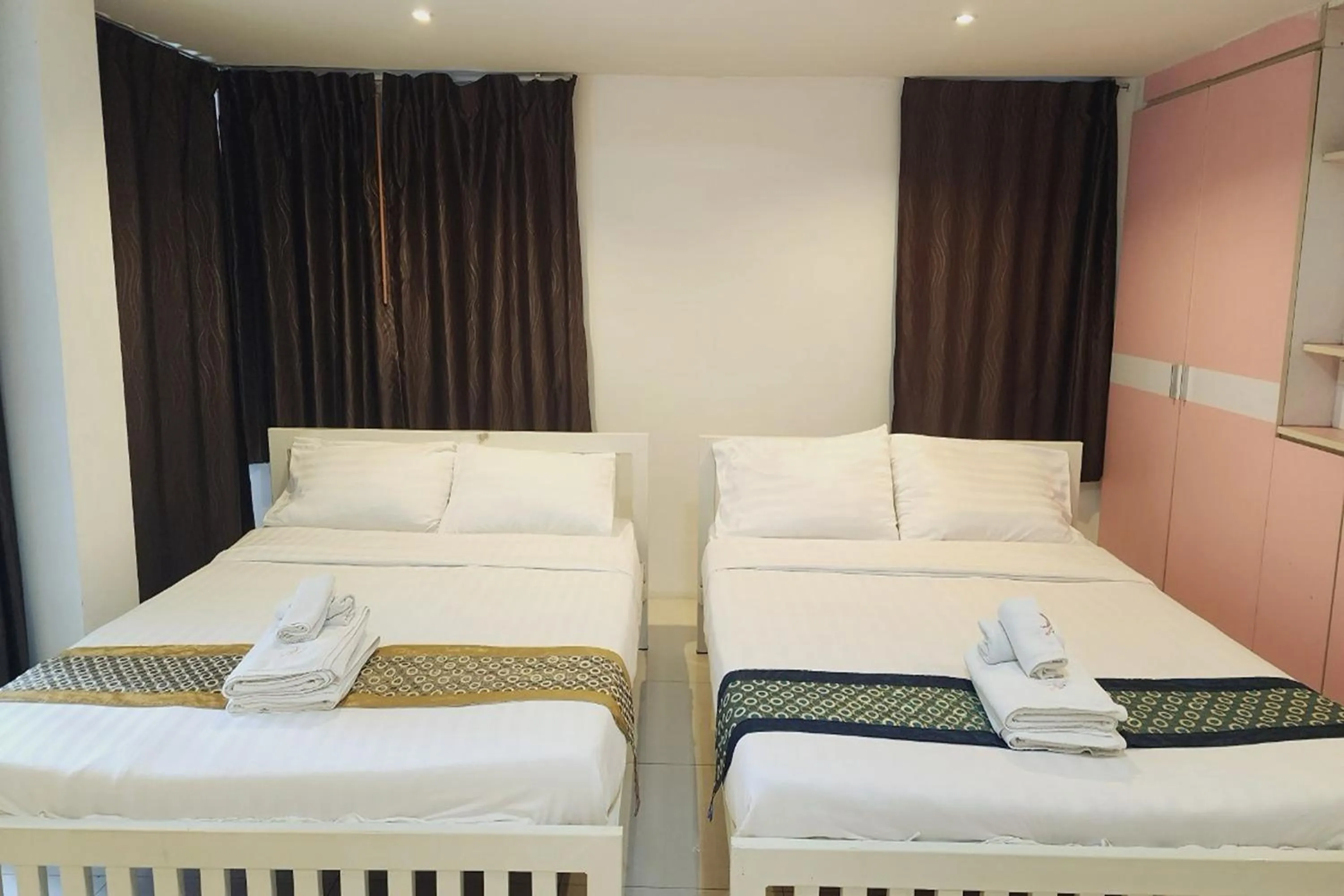 Bed in Zenith Life Hotel