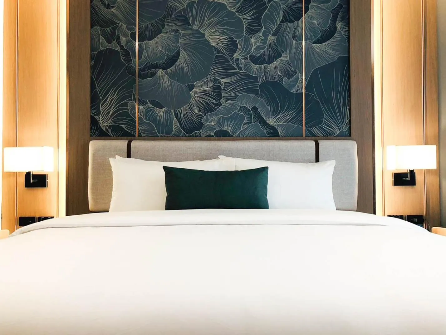 Bed in Samsara Hotel Pattaya