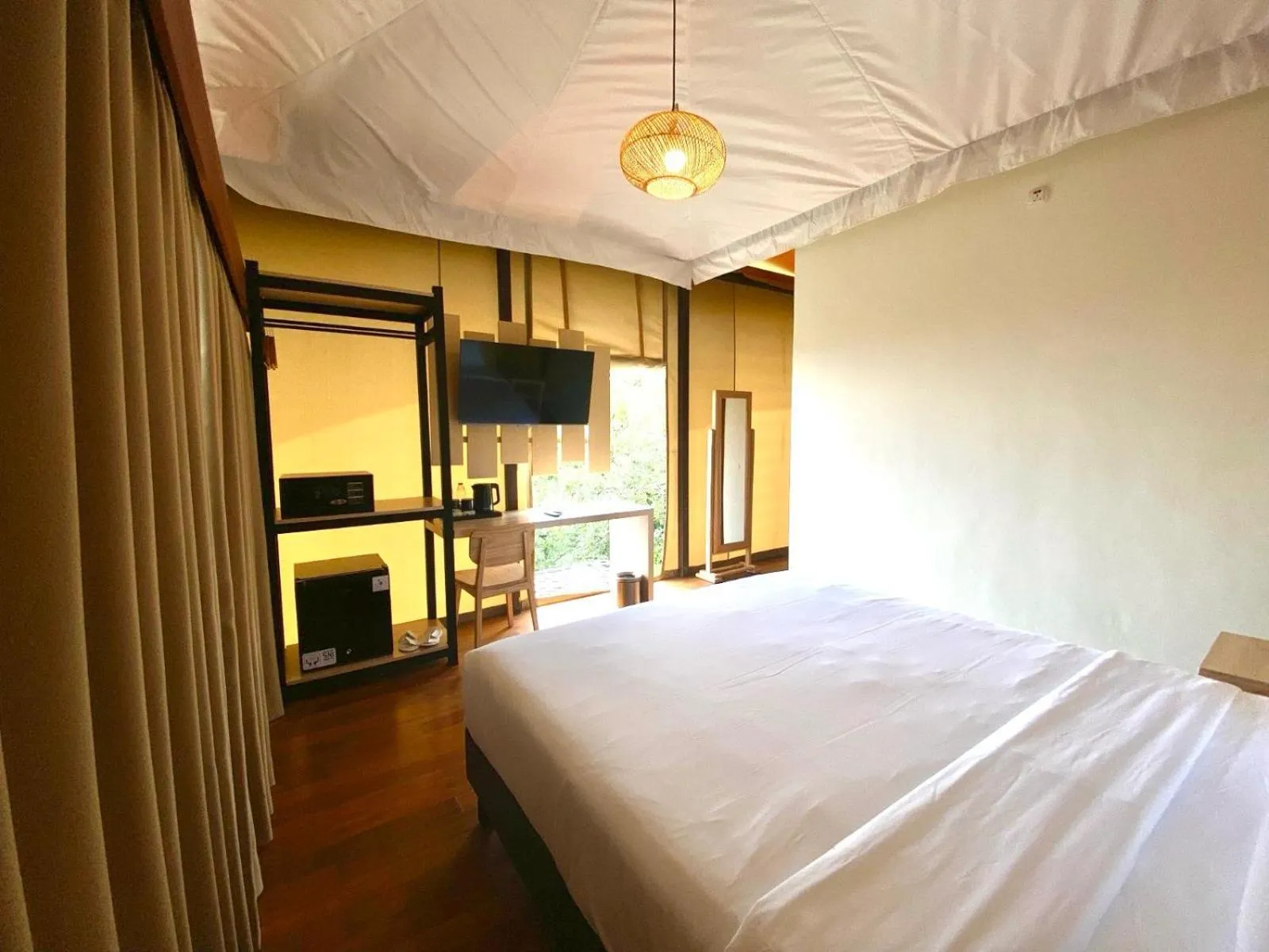 Bedroom, Bed in Tebing View Glamping, Azana Hotels Collection
