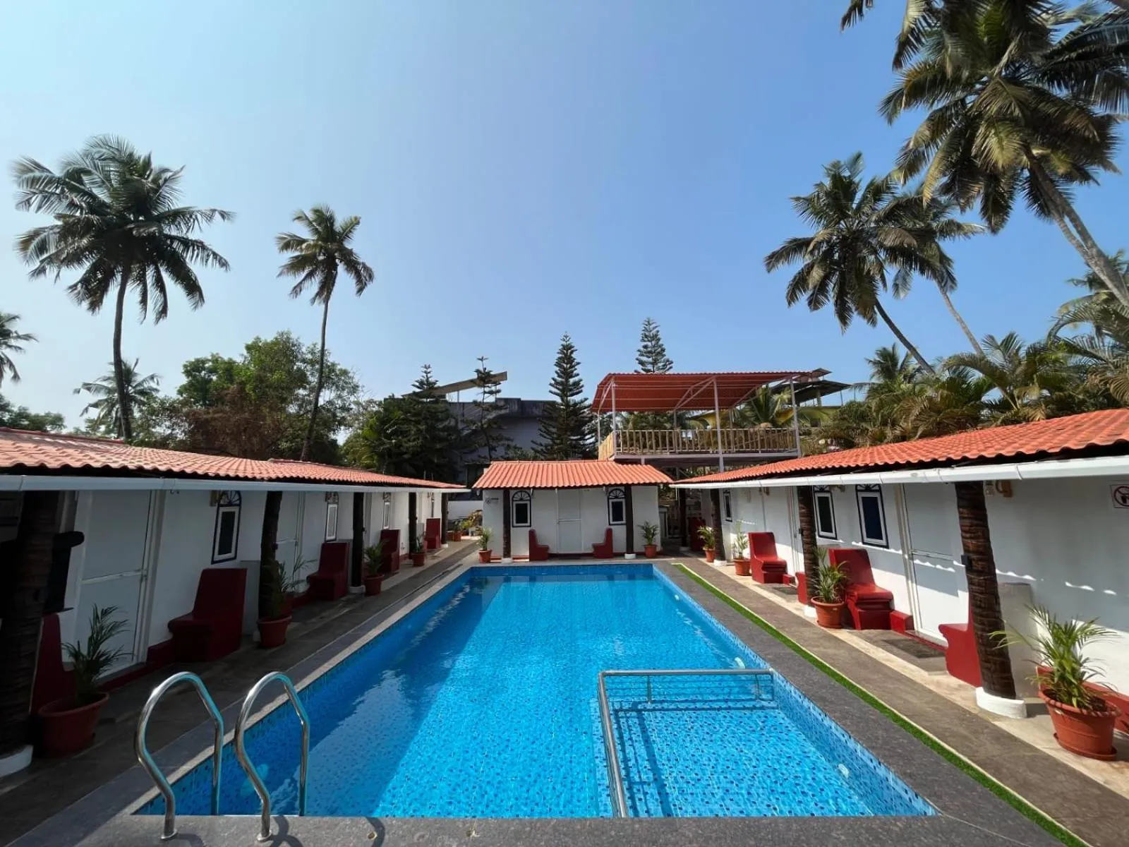 Property building in La Paulo's Back to Basic Beach Resort