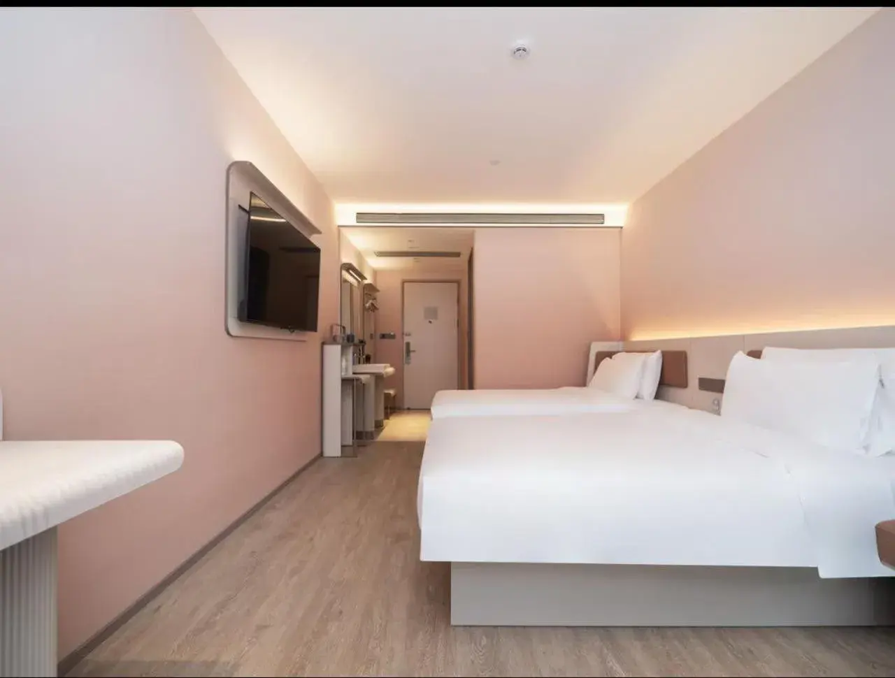 Double Room - single occupancy in Hanting Hotel Shanghai Lingang New City Wanda Plaza Double Room - single occupancy in Hanting Hotel Shanghai Lingang New City Wanda Plaza