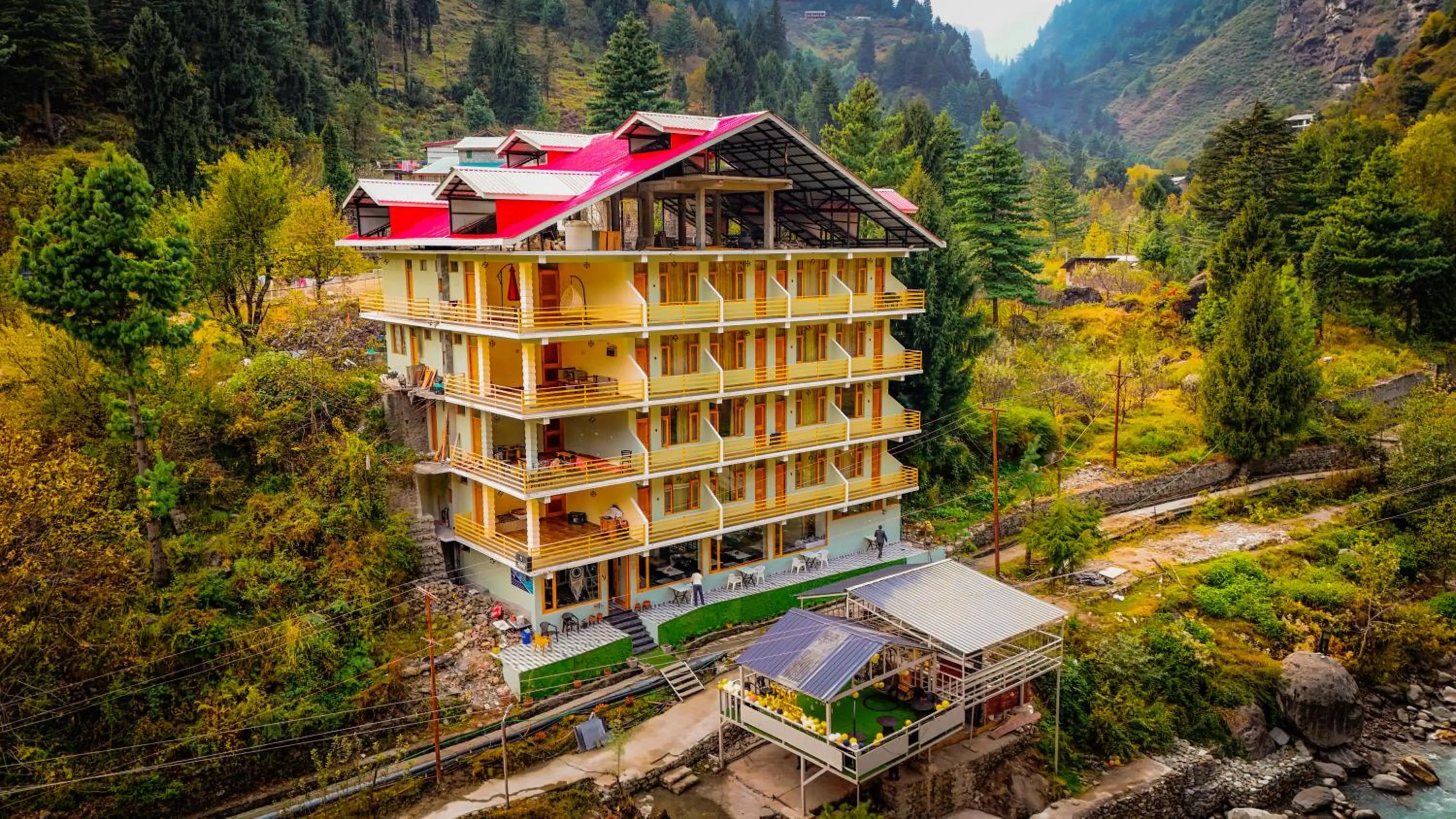 Property building in The Himalayan Stories - A Riverside Heaven Resort
