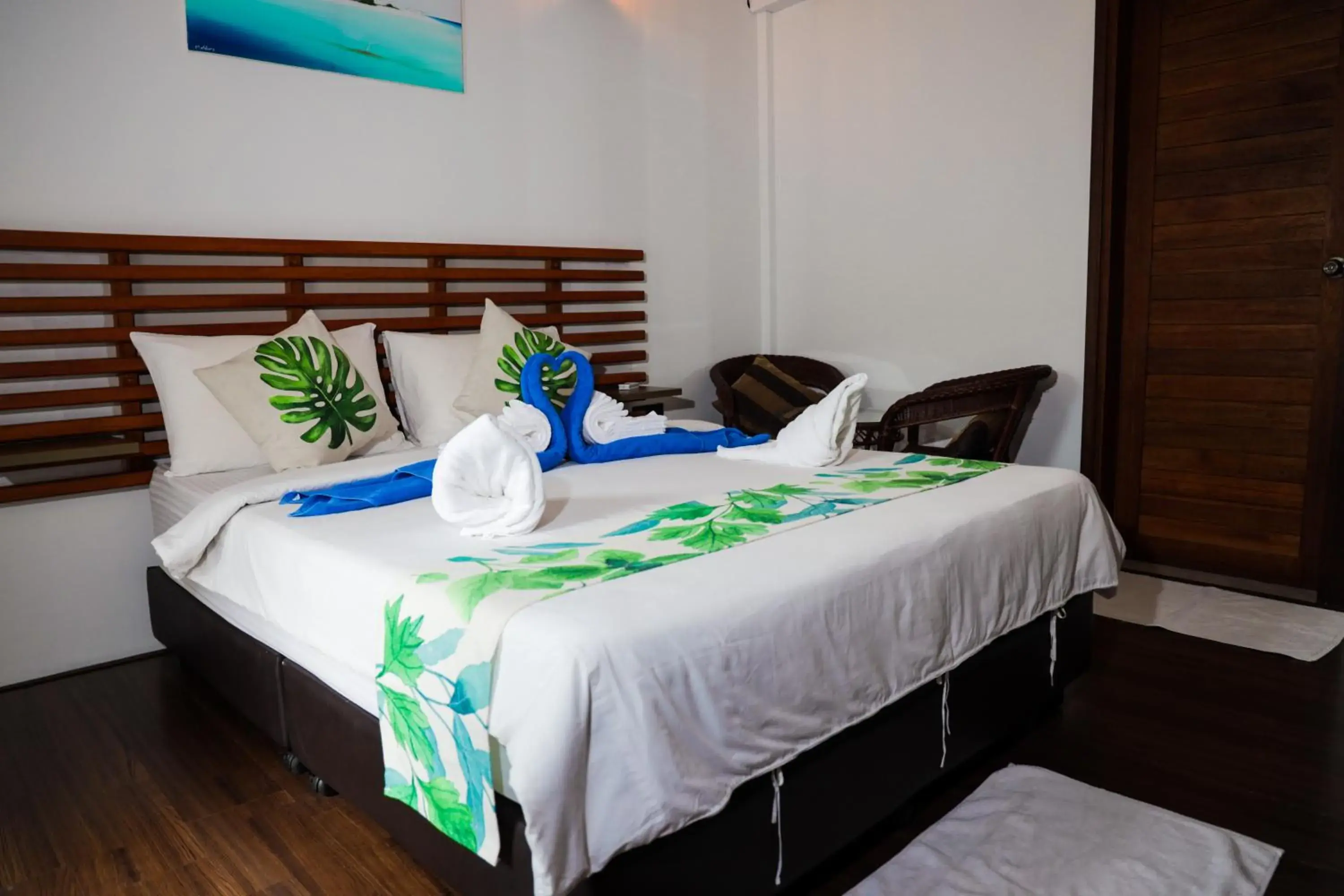 Queen Room with Balcony - single occupancy in Palm Residence Queen Room with Balcony - single occupancy in Palm Residence