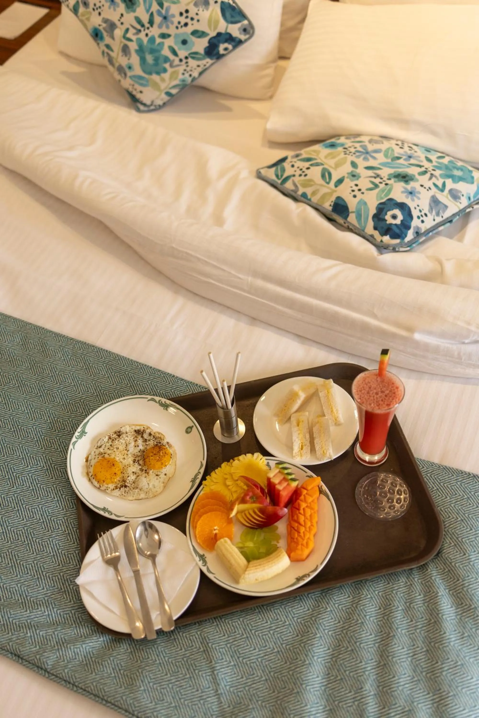 Breakfast, Bed in The Metropole by Keyboard Hotels