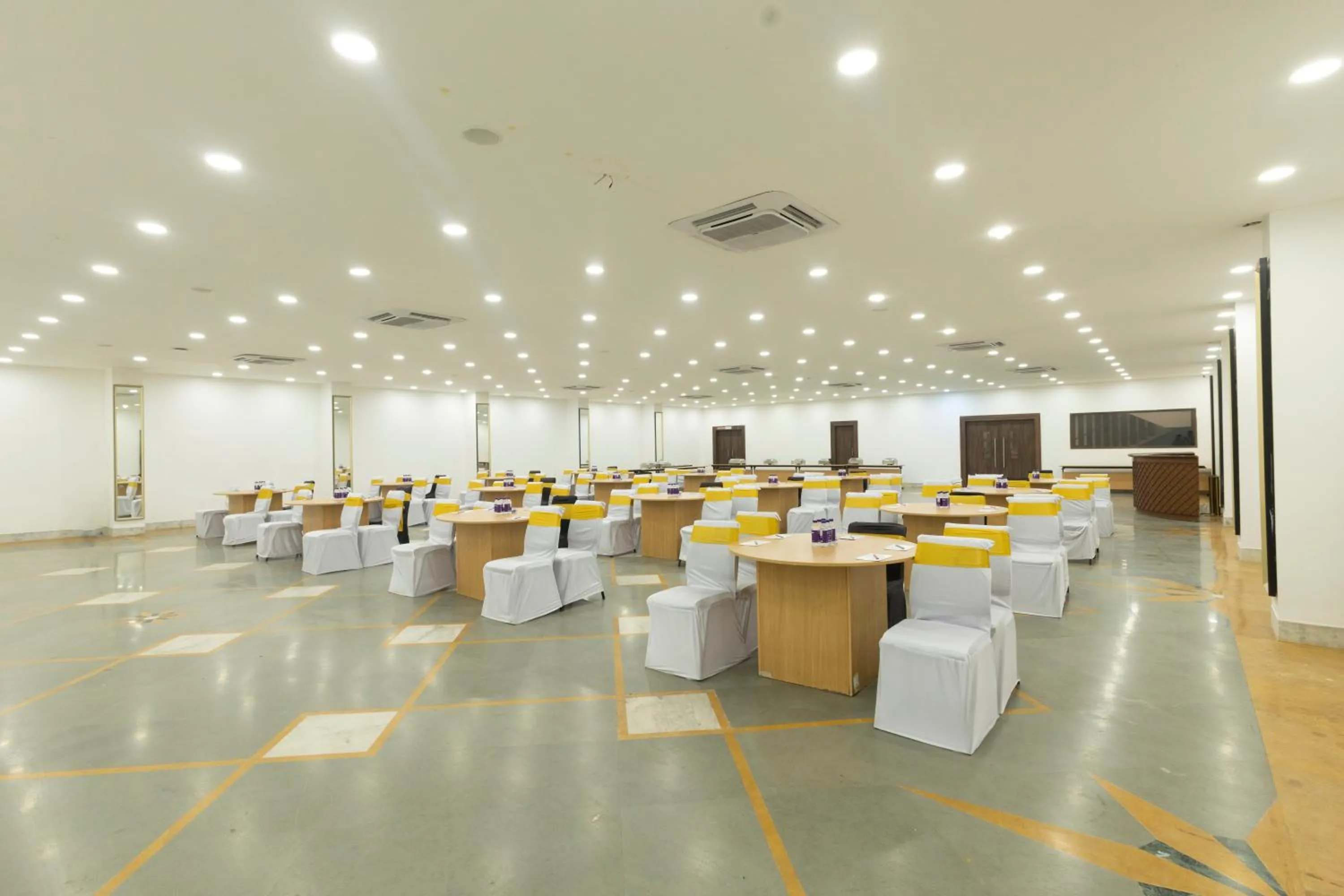 Banquet/Function facilities in The Metropole by Keyboard Hotels