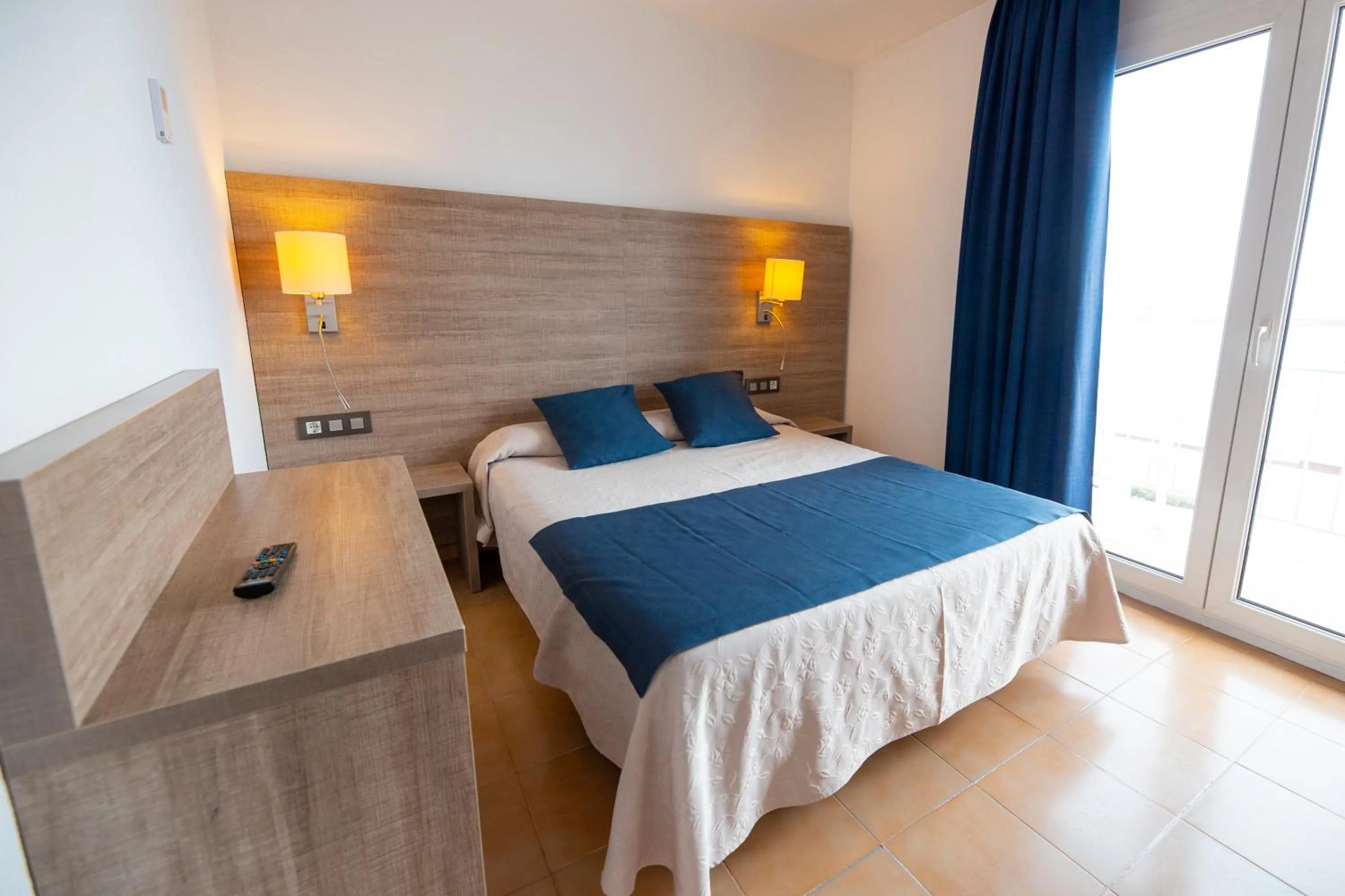 Photo of the whole room, Bed in Hotel Risech