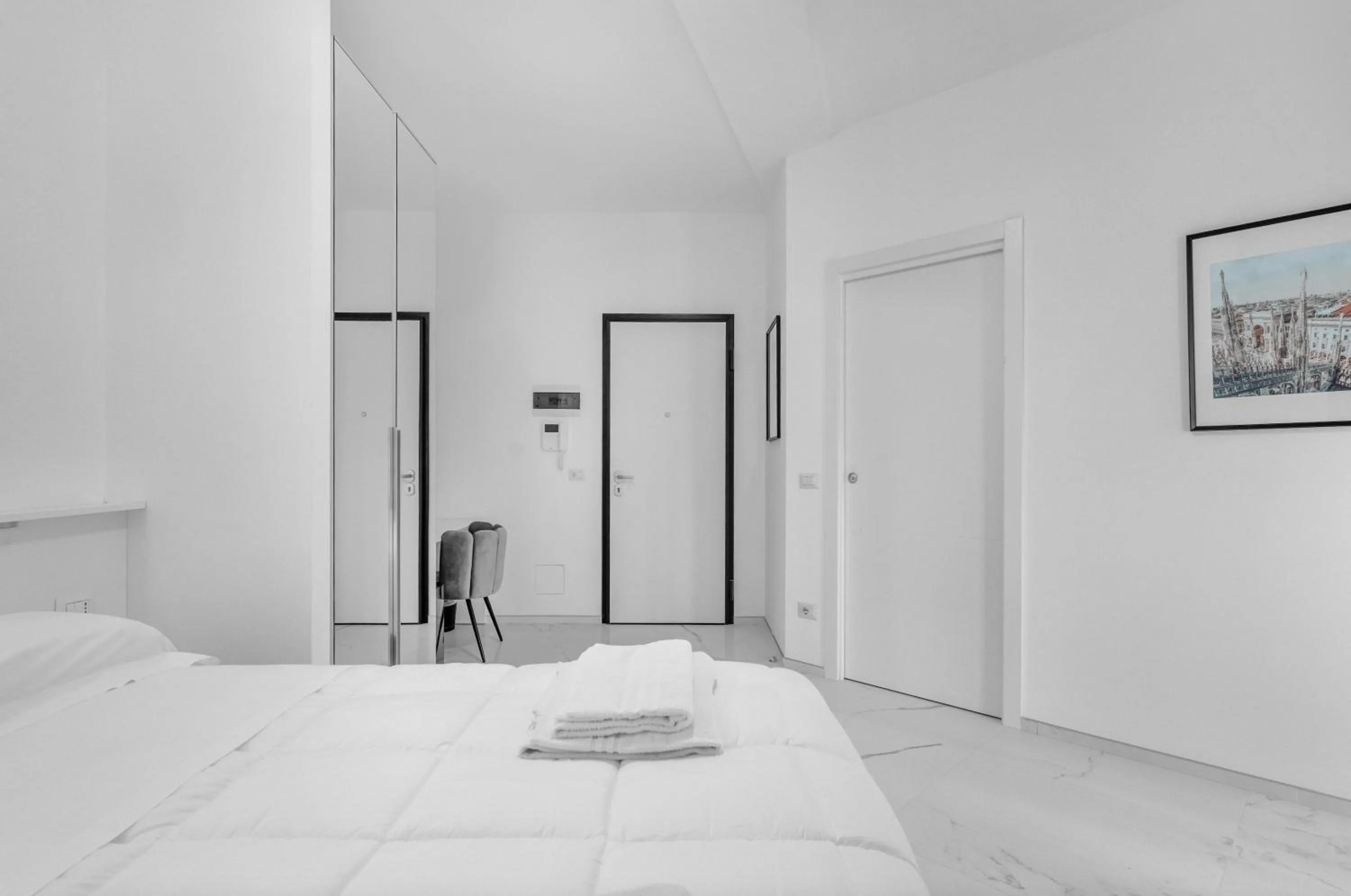 Bed in Ponale Suites Foresteria Lombarda