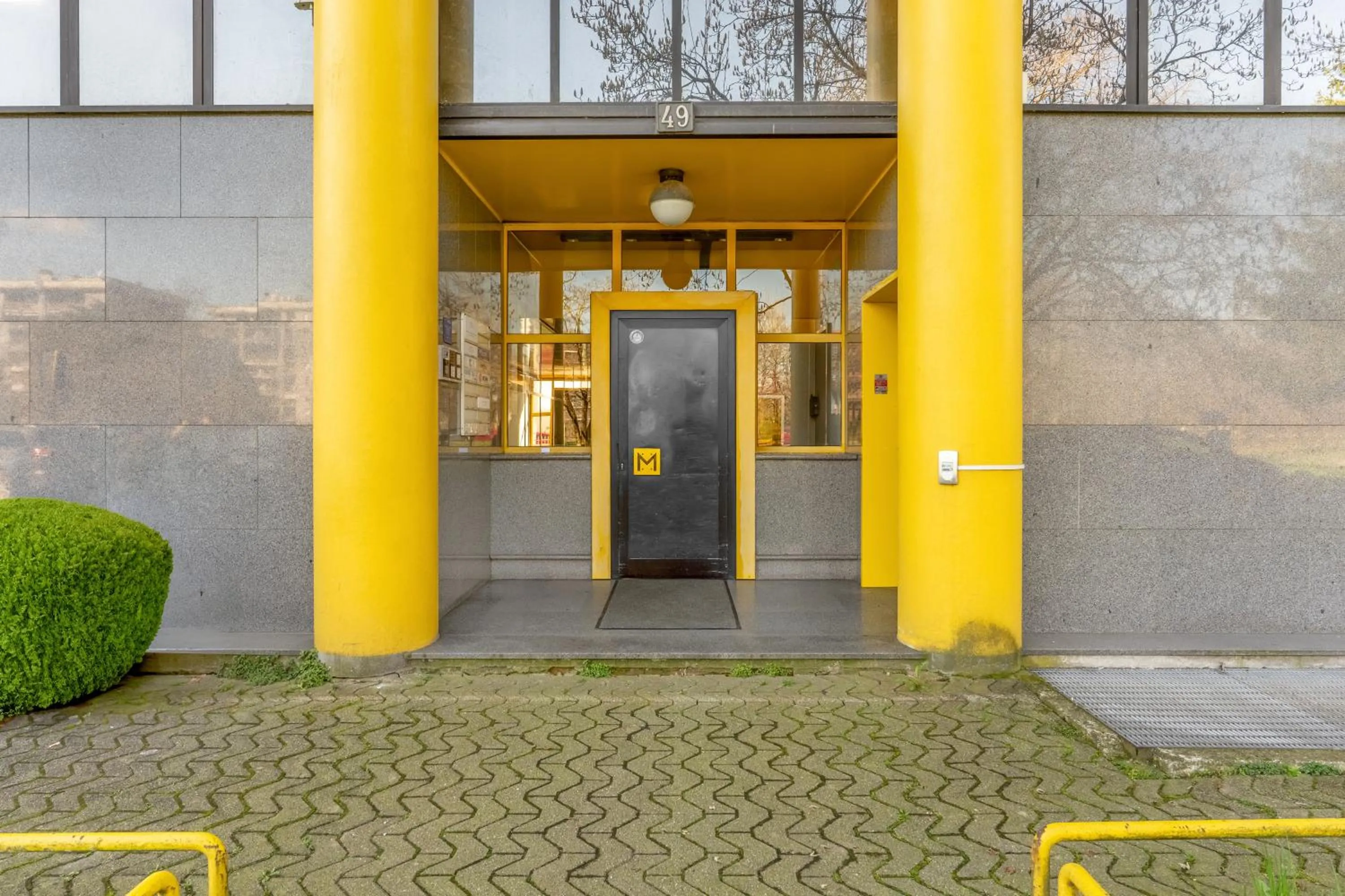 Property building in Ponale Suites Foresteria Lombarda