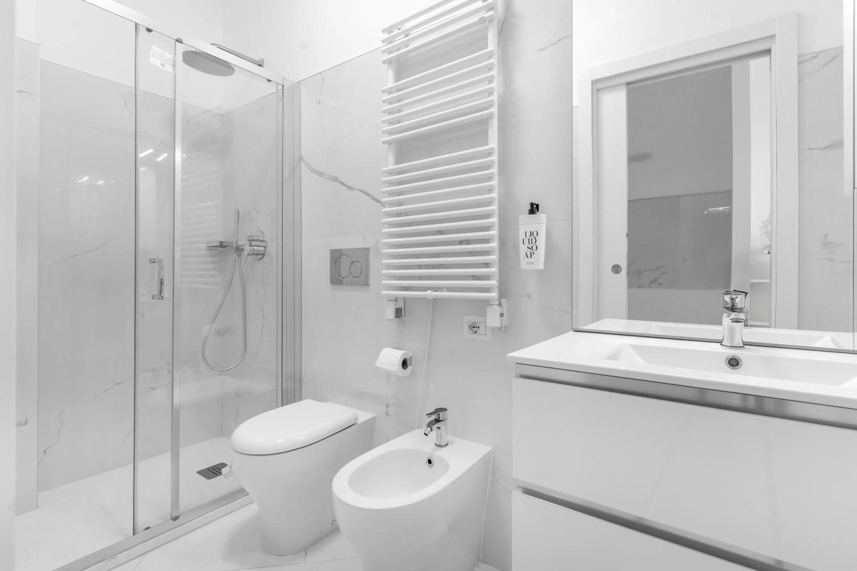 Bathroom in Ponale Suites Foresteria Lombarda