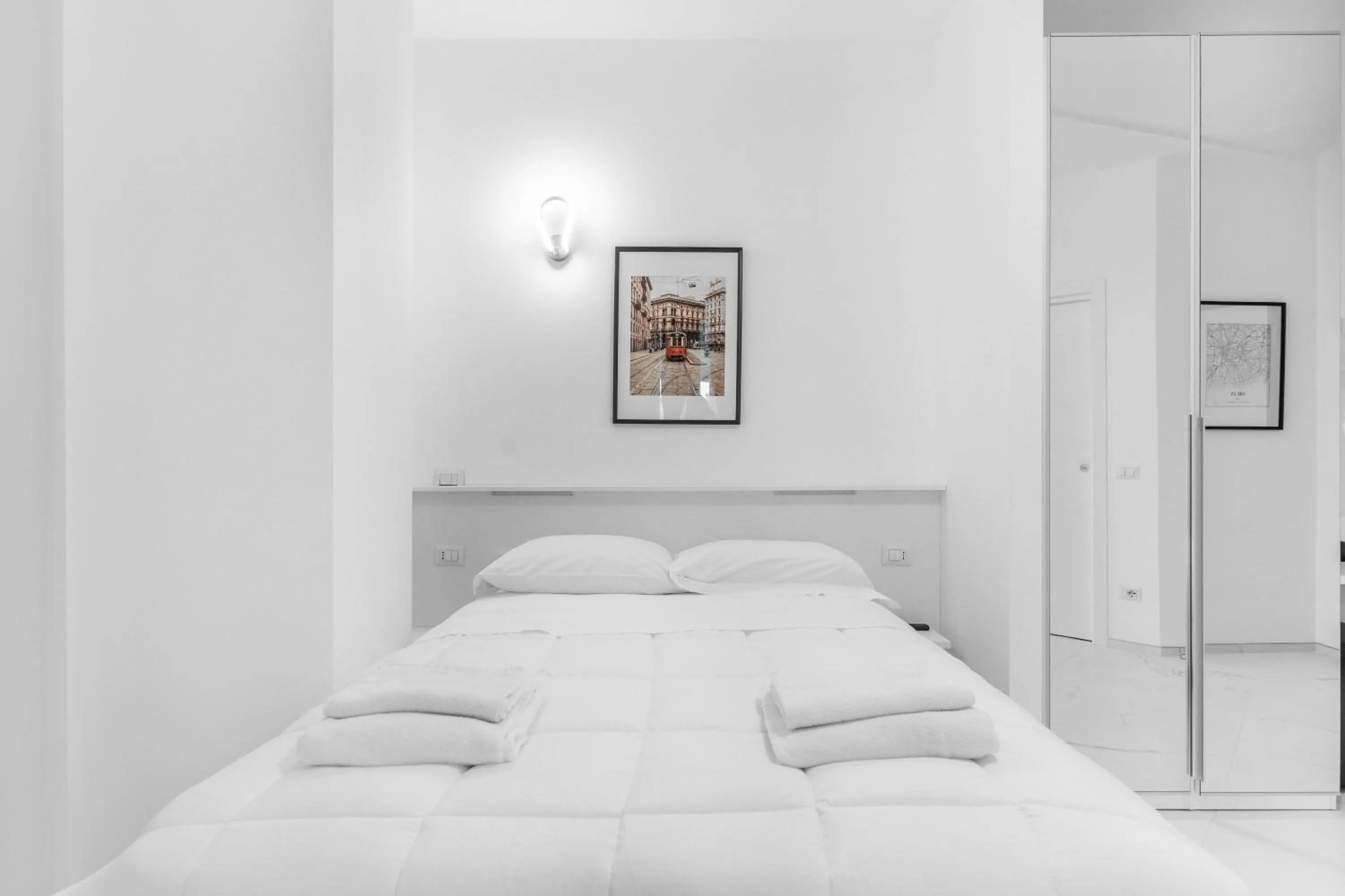 Bedroom, Bed in Ponale Suites Foresteria Lombarda